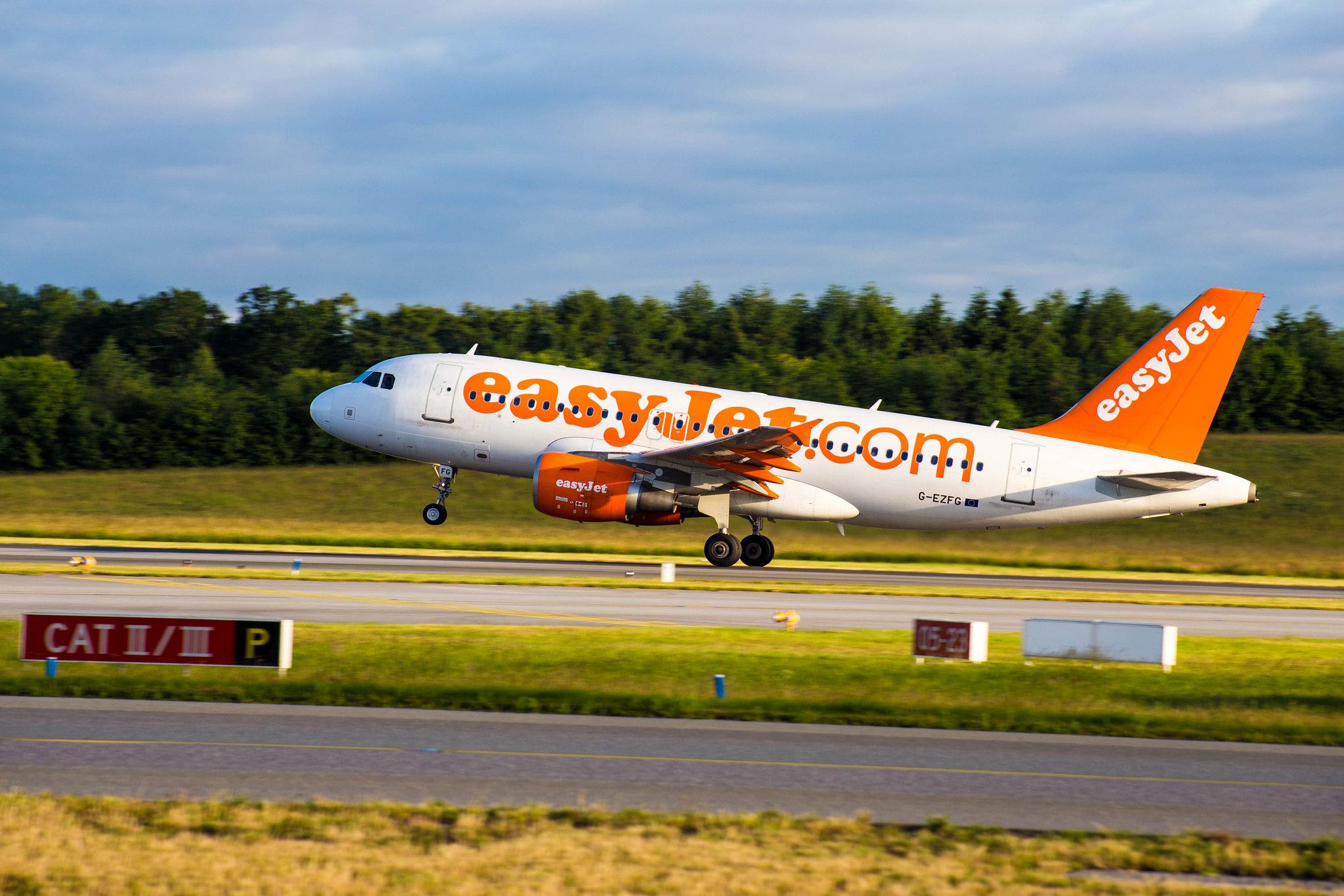 Hamburg Airport: easyJet (U2 / EZY) |  Airbus A319-111 A319 | G-EZFG | MSN 3845