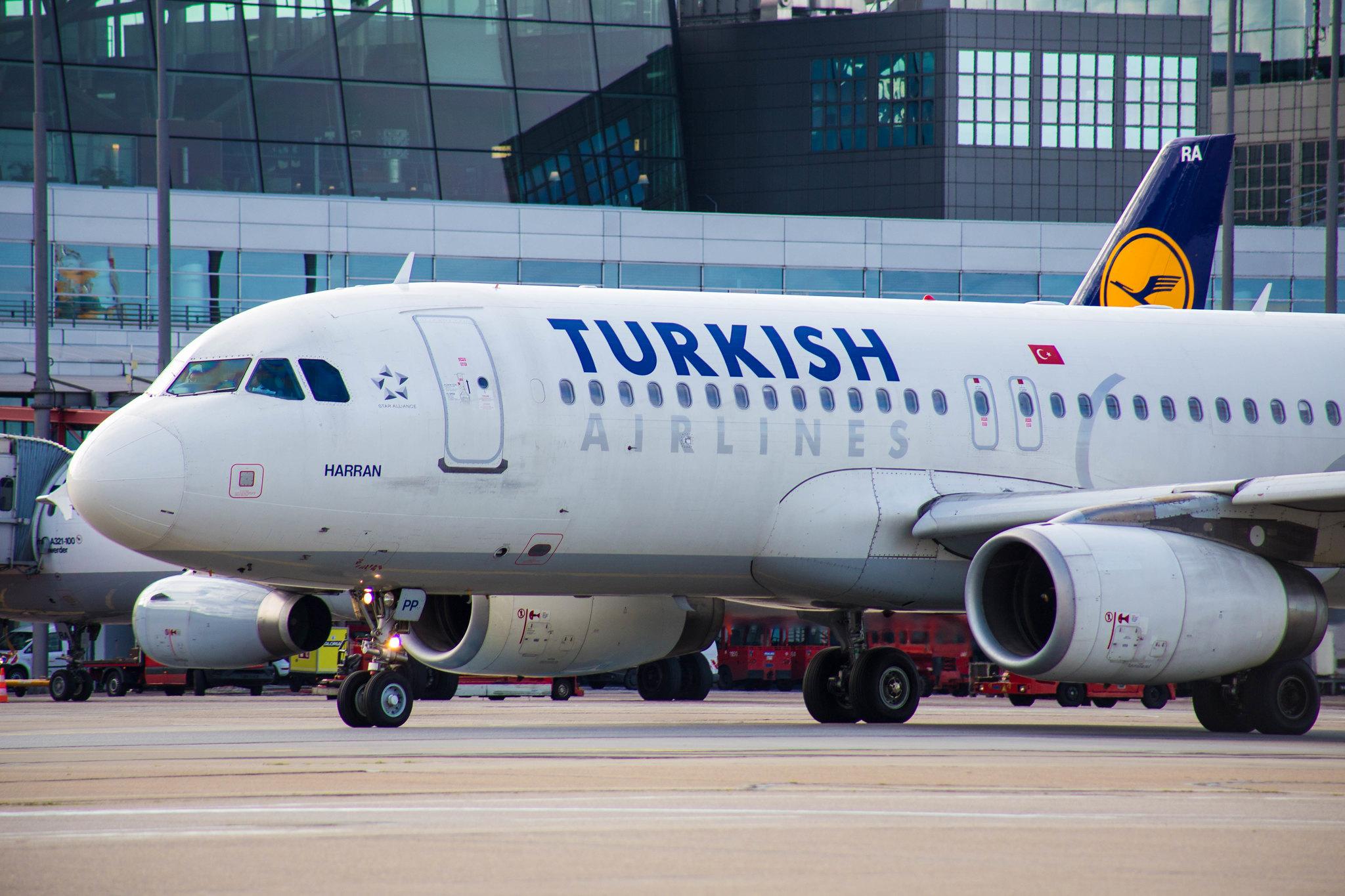 Hamburg Airport: Turkish Airlines (TK / THY) | Airbus A320-232 A320 | TC-JPP | MSN 3603