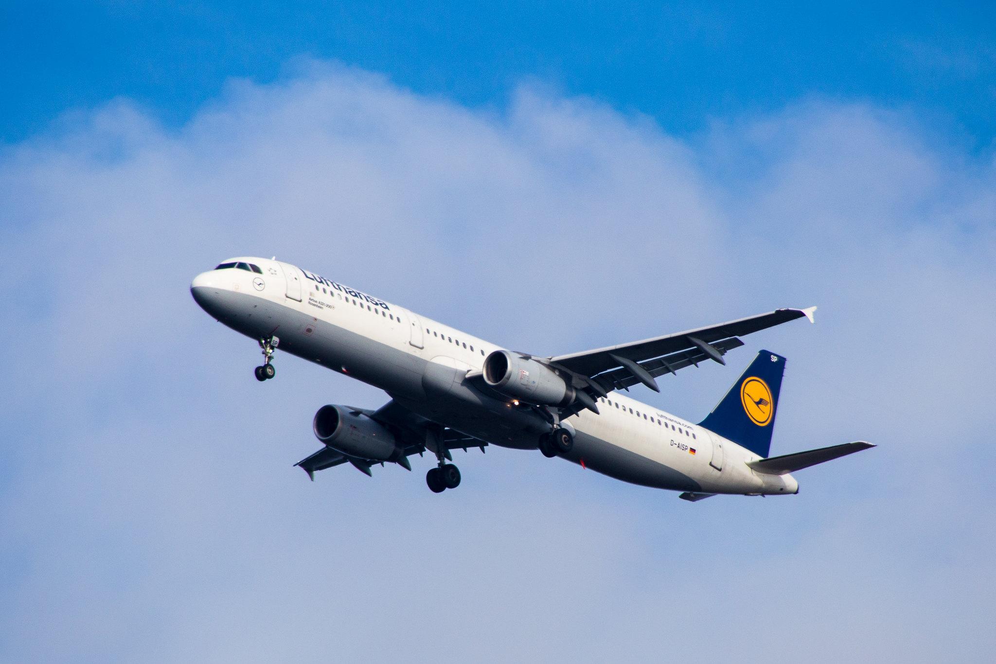 Frankfurt Airport: Lufthansa (LH / DLH) |  Airbus A321-231 A321 | D-AISP | MSN 3864
