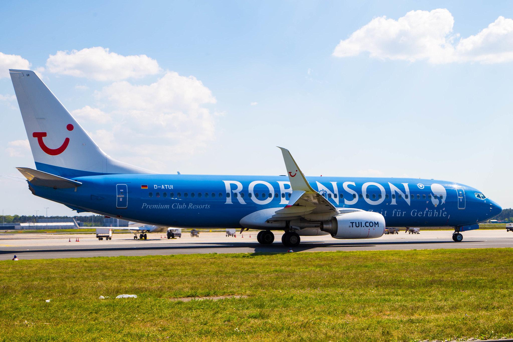 Frankfurt Airport: TUI (X3 / TUI) |  Livery: Robinson Club Resorts Livery | Operator: TUI fly |  Boeing 737-8K5 B738 | D-ATUI | MSN 30287