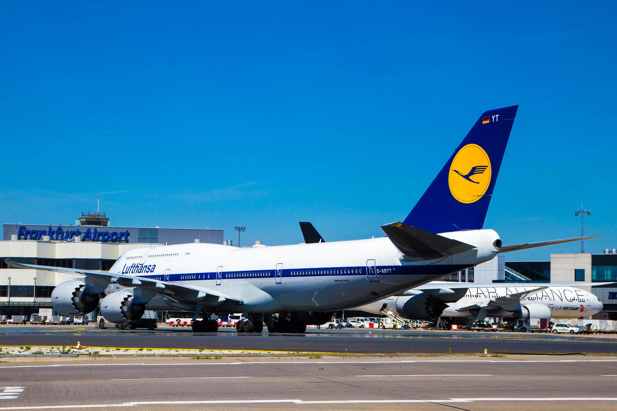 Frankfurt Airport: Lufthansa (LH / DLH) |  Livery: Retro Livery |  Boeing 747-830 B748 | D-ABYT | MSN 37844