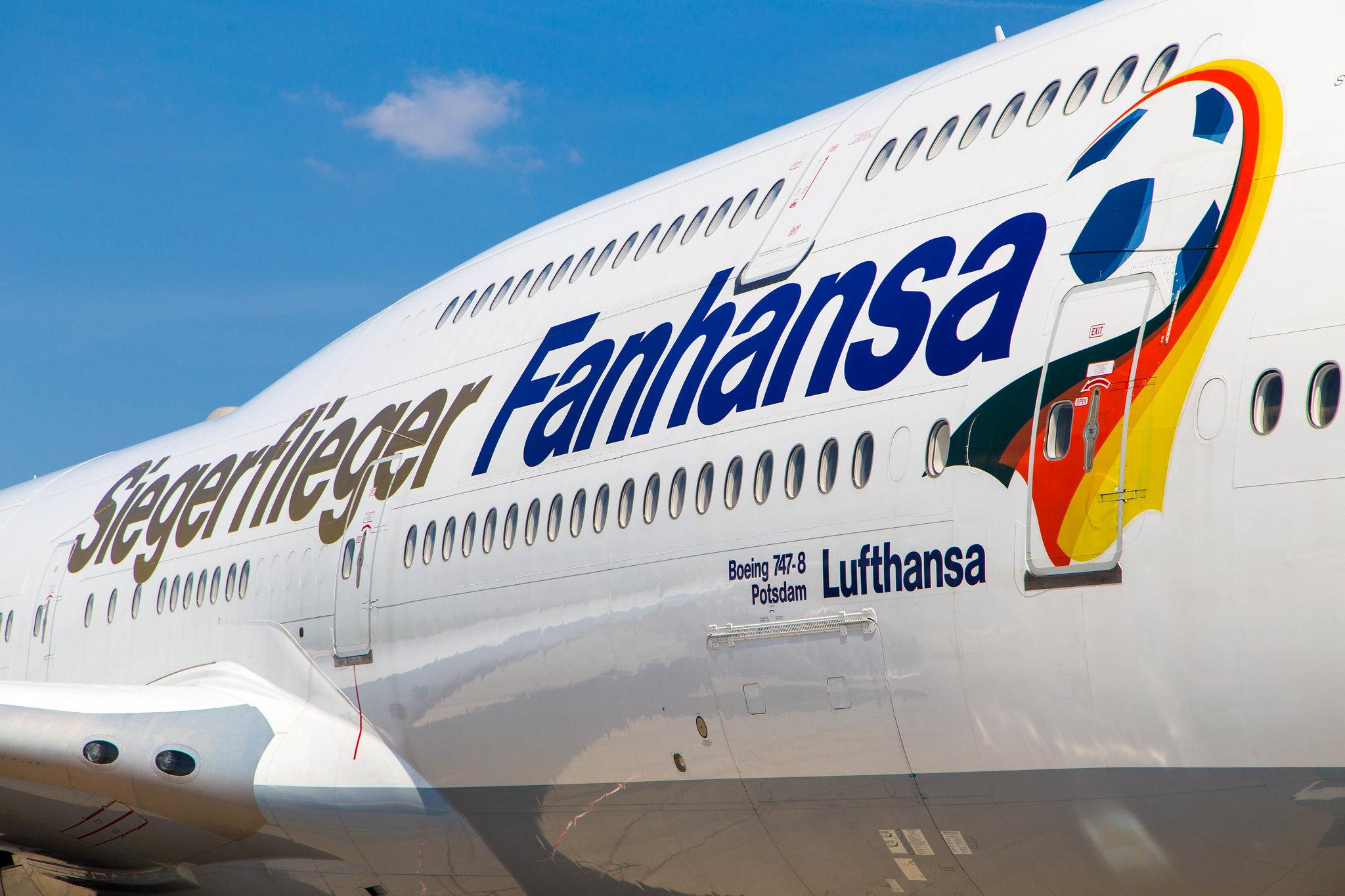 ILA: Lufthansa (LH / DLH) | Livery: Fanhansa Siegerflieger Livery | Boeing 747-830 B748 | D-ABYI | MSN 37833