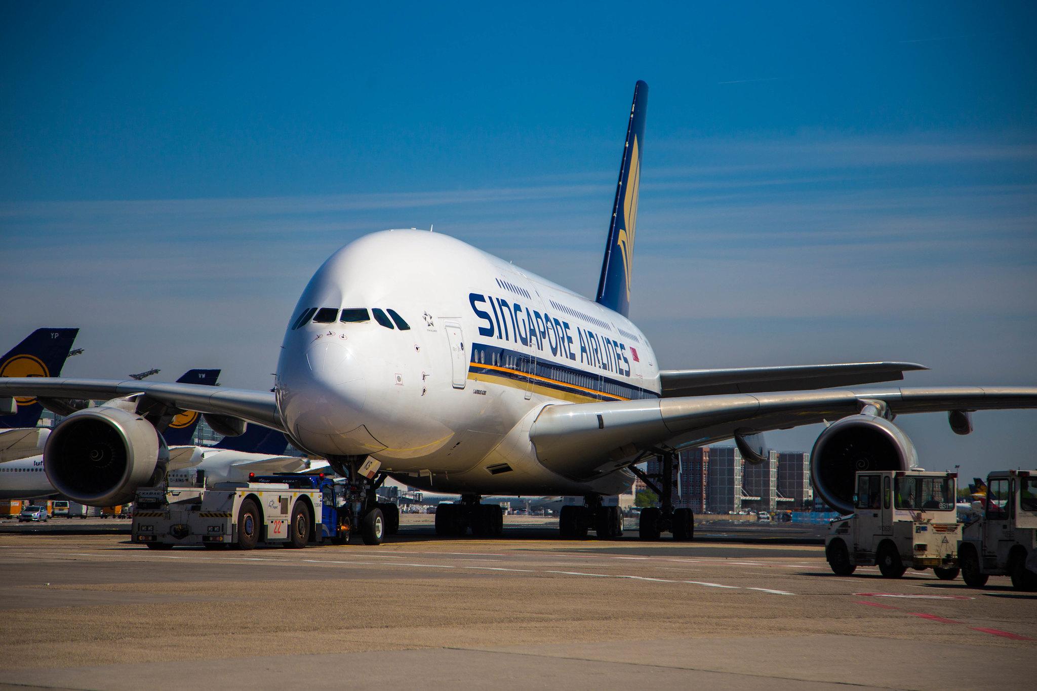 Frankfurt Airport: Singapore Airlines (SQ / SIA) |  Airbus A380-841 A388 | 9V-SKS | MSN 085