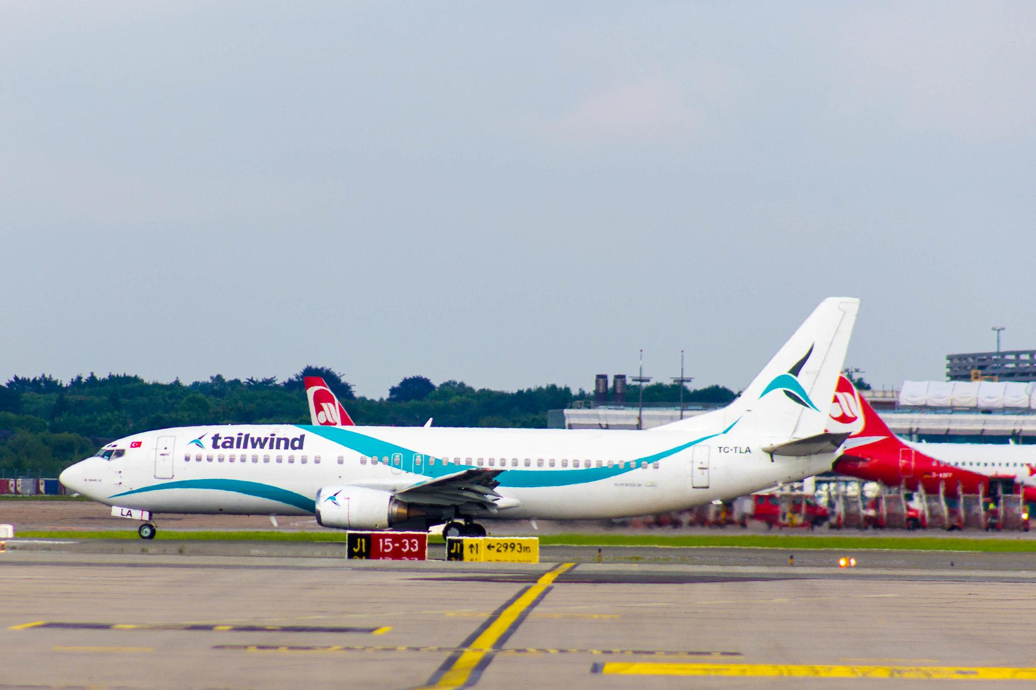 Hamburg Airport: Tailwind Airlines (TI / TWI) |  Boeing 737-4Q8 B734 | TC-TLA | MSN 25107