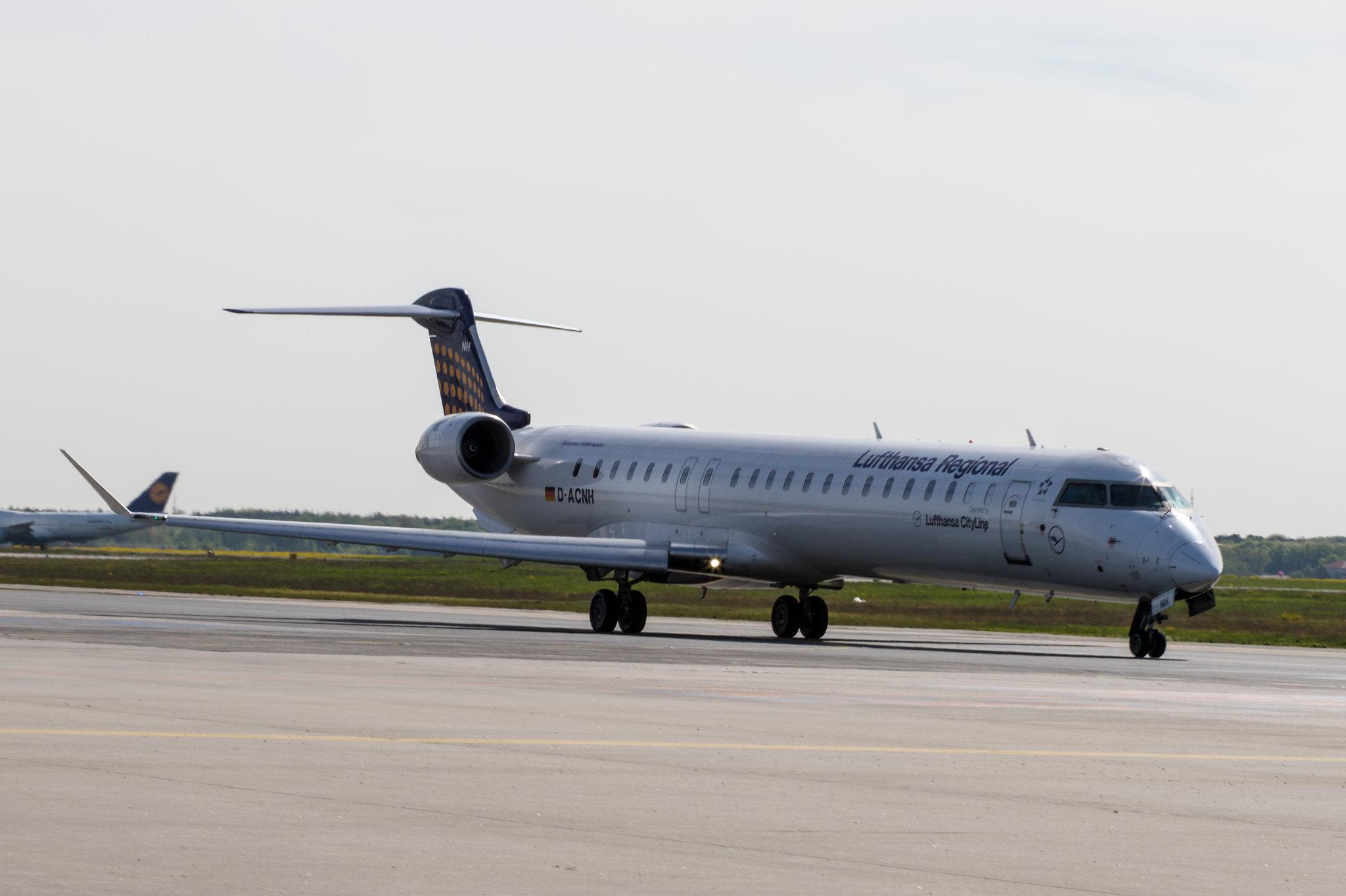 Frankfurt Airport: Lufthansa (LH / DLH) | Operator: Lufthansa CityLine |  Mitsubishi CRJ-900LR CRJ9 | D-ACNH | MSN 15247