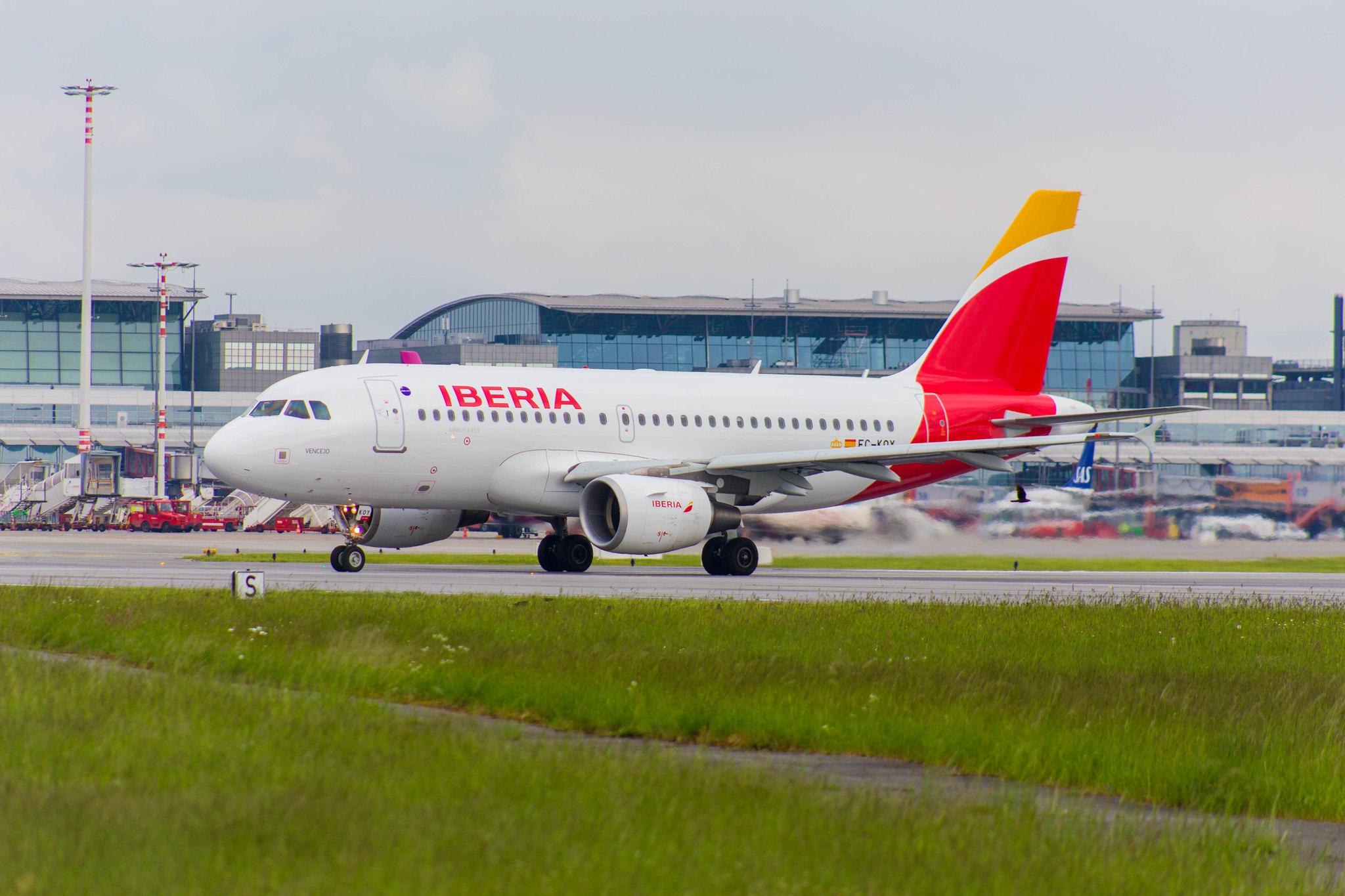 Hamburg Airport: Iberia (IB / IBE) |  Airbus A319-111 A319 | EC-KOY | MSN 3443