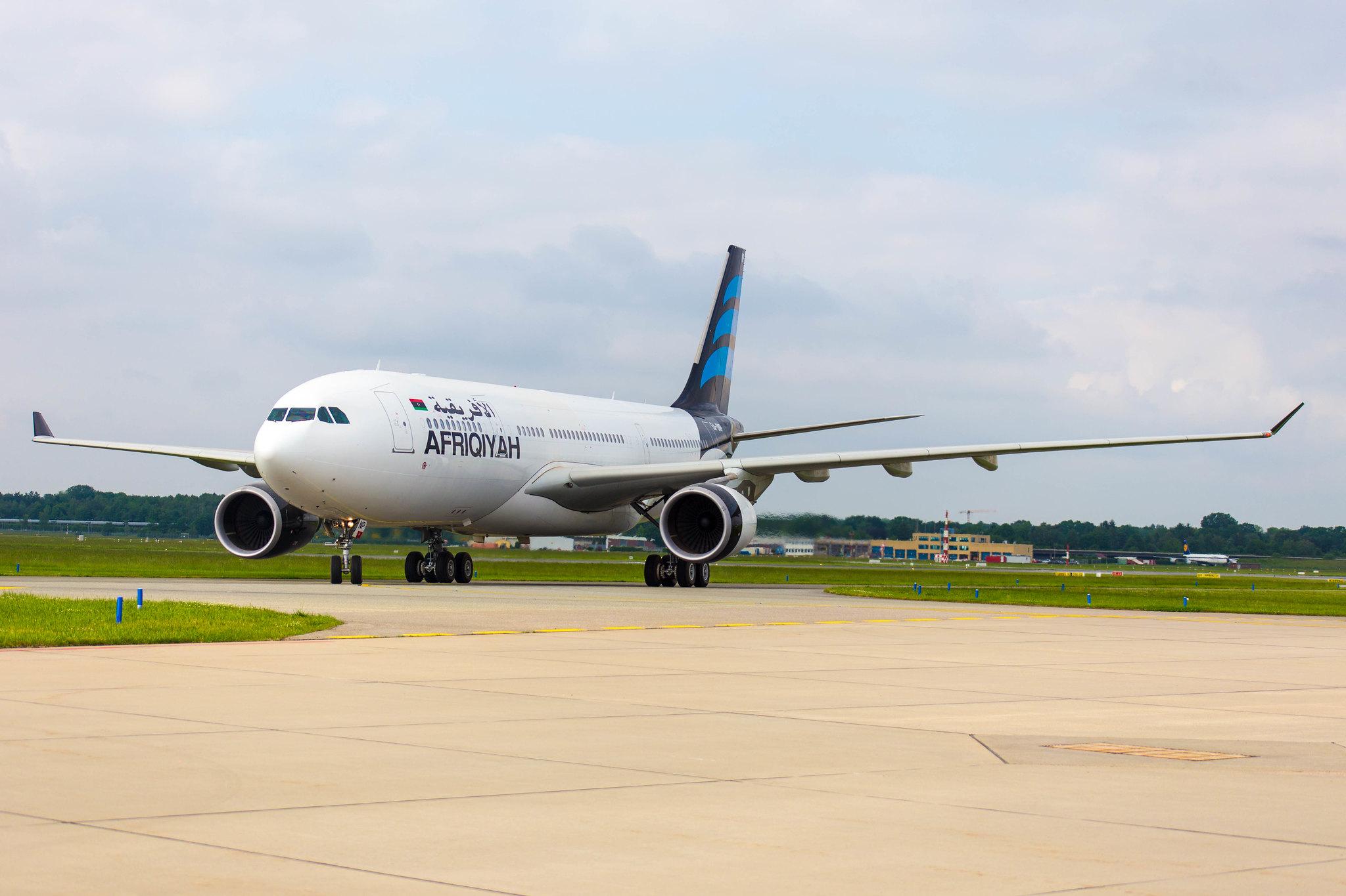 Hamburg Airport: Afriqiyah Airways (8U / AAW) |  Airbus A330-202 A332 | 5A-ONP | MSN 1472