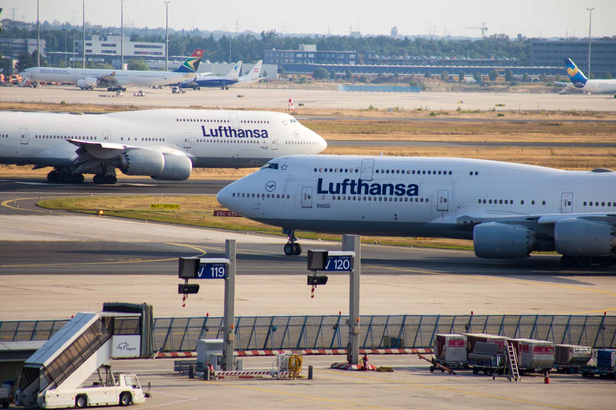 Frankfurt Airport: Lufthansa (LH / DLH) |  Boeing 747-430 B744 | D-ABVY | MSN 29869