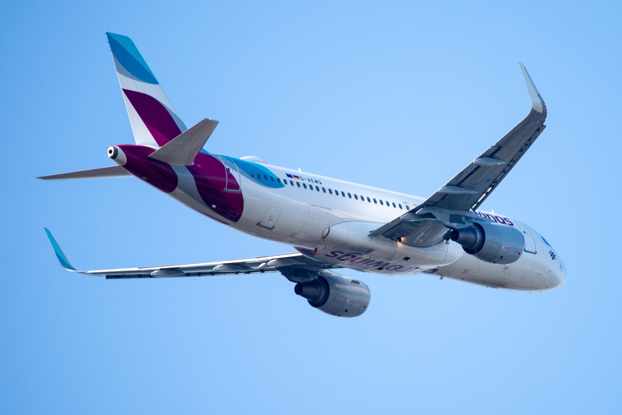 Hamburg Airport: Eurowings (EW / EWG) |  Livery: Visit Sweden/Göteborg Livery |  Airbus A320-214 A320 | D-AEWG | MSN 7121