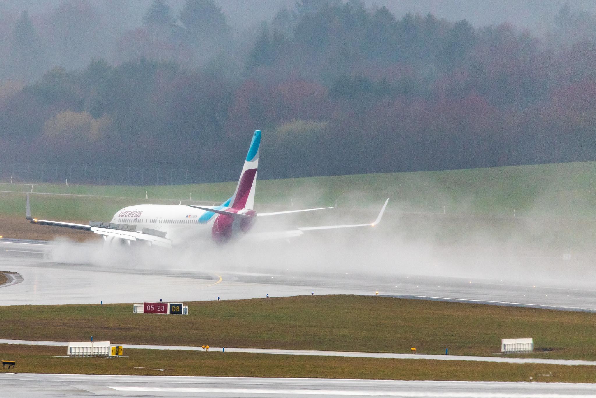 Hamburg Airport: Eurowings (EW / EWG) | Operator: TUI fly |  Boeing 737-86J B738 | D-ABKM | MSN 37755