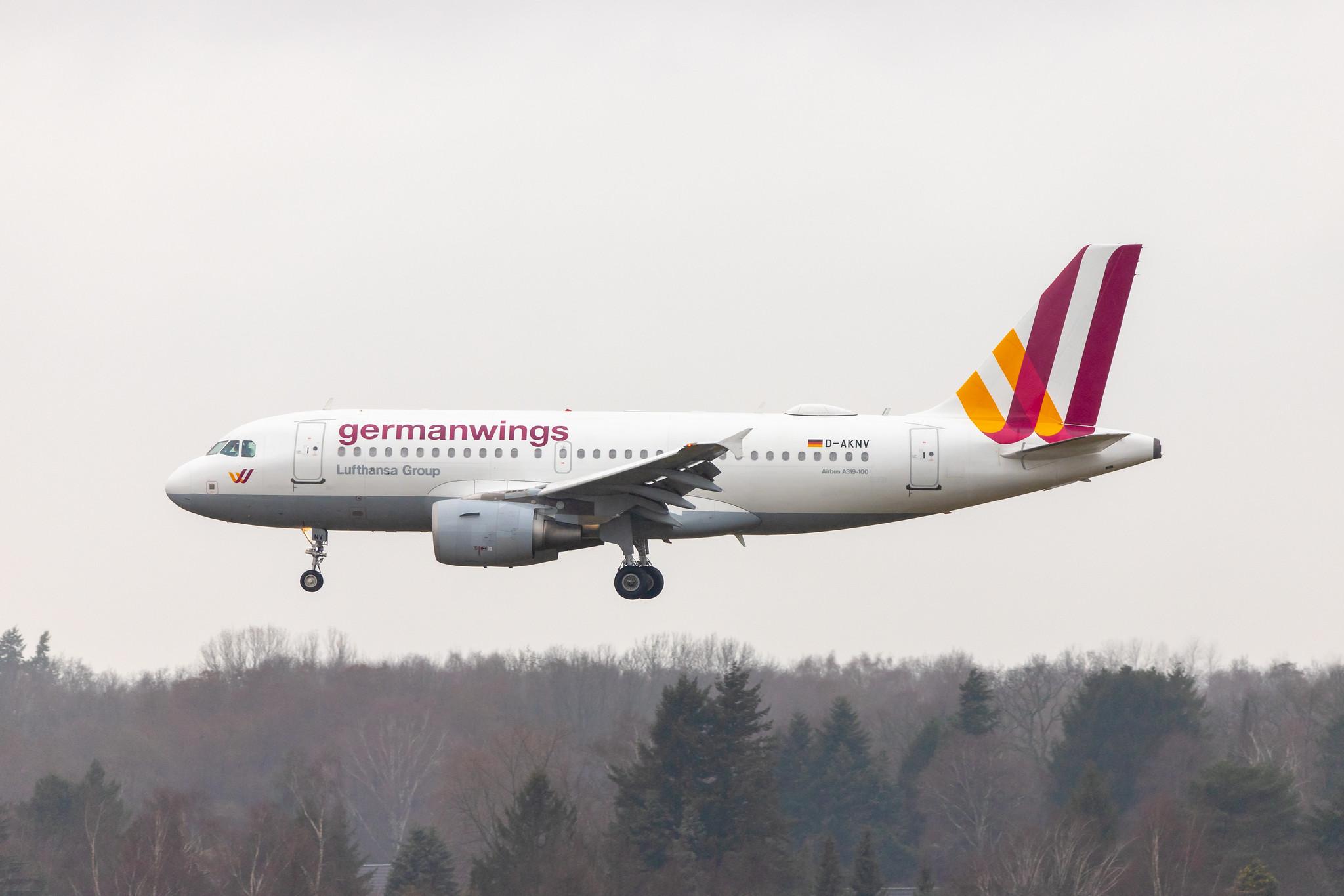 Hamburg Airport: Eurowings (EW / EWG) | Operator: Germanwings | Airbus A319-112 A319 | D-AKNV | MSN 2632