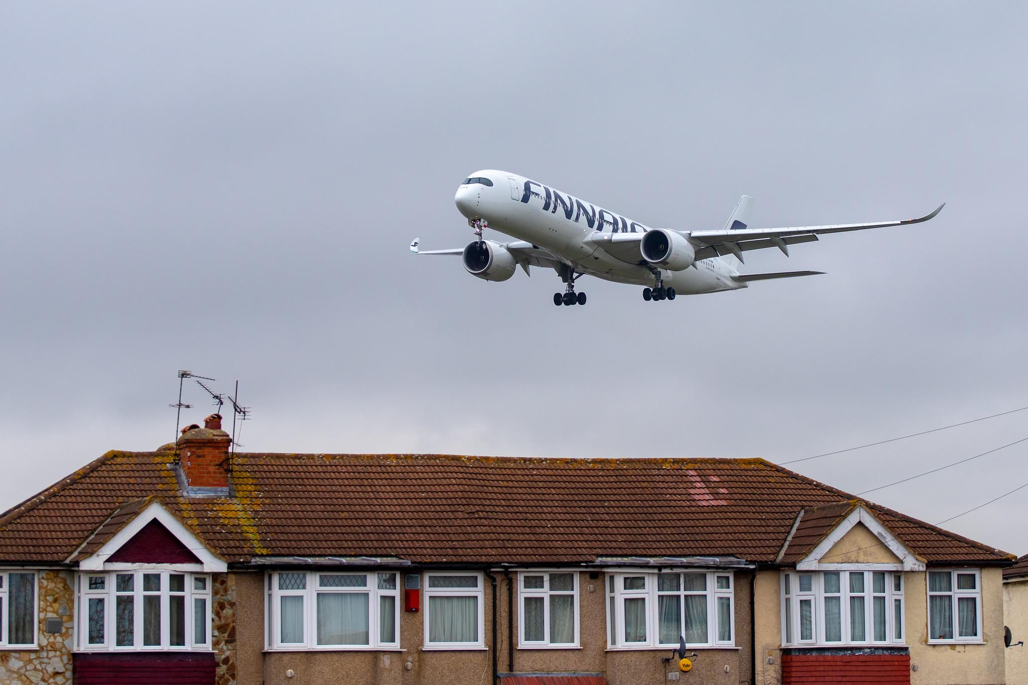 London Heathrow Airport: Finnair (AY / FIN) |  Airbus A350-941 A359 | OH-LWF | MSN 028