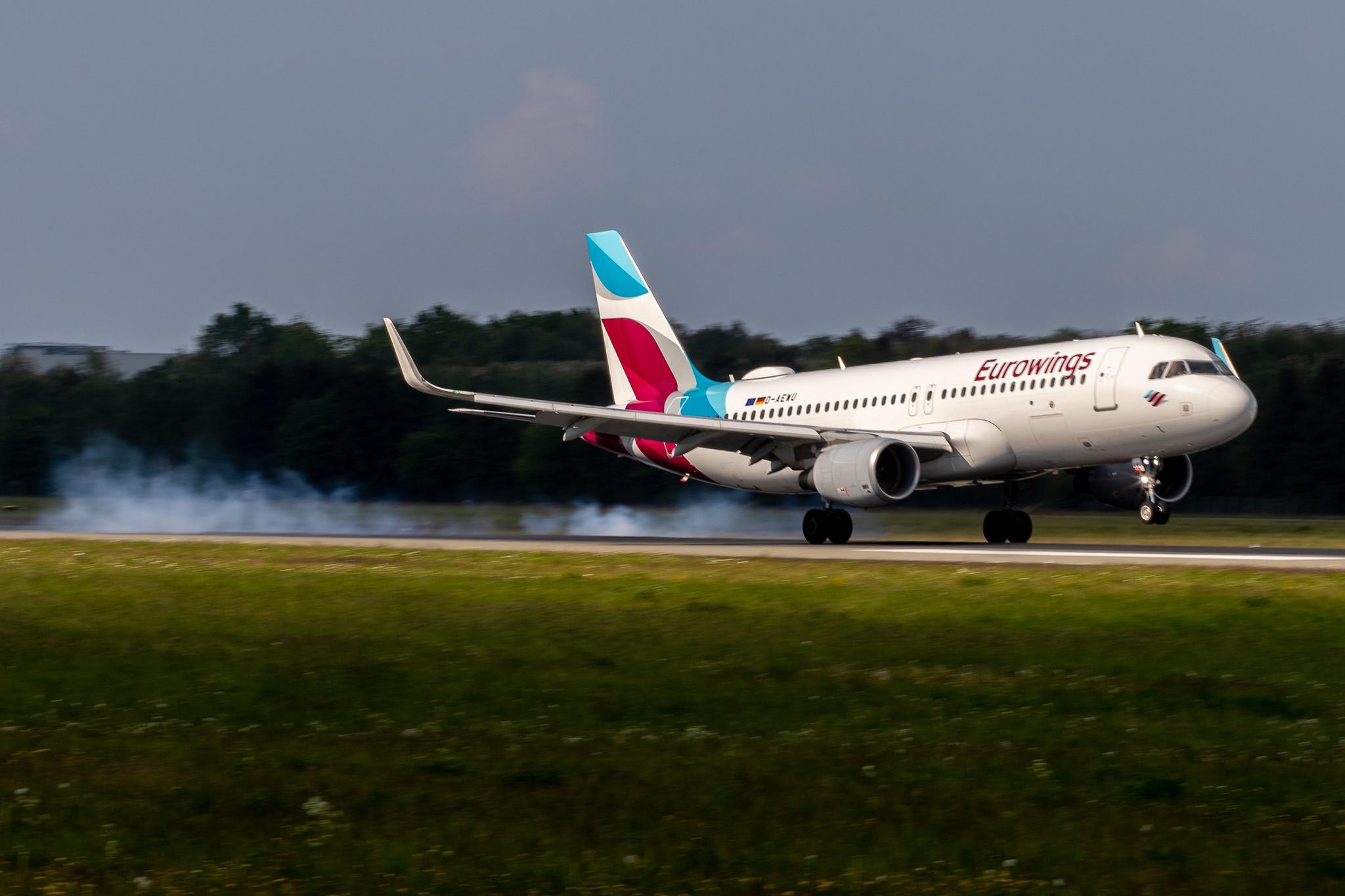Hamburg Airport: Eurowings (EW / EWG) |  Airbus A320-214 A320 | D-AEWU | MSN 7513