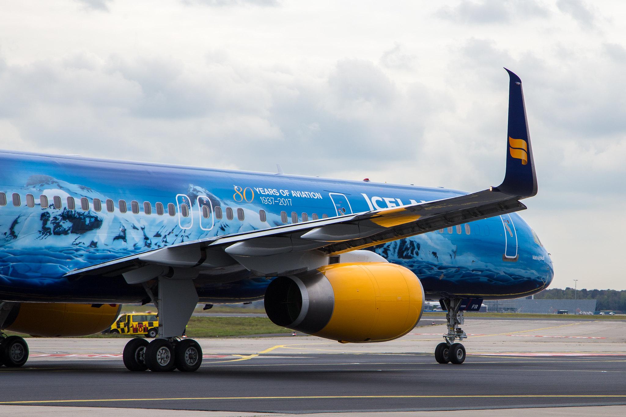 Frankfurt Airport: Icelandair (FI / ICE) |  Livery: 80 years of Aviation Livery |  Boeing 757-256 B752 | TF-FIR | MSN 26242