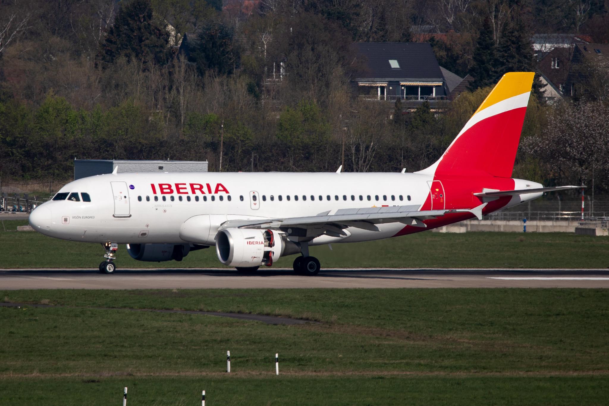 Düsseldorf Airport: Iberia (IB / IBE) |  Airbus A319-111 A319 | EC-LEI | MSN 3744