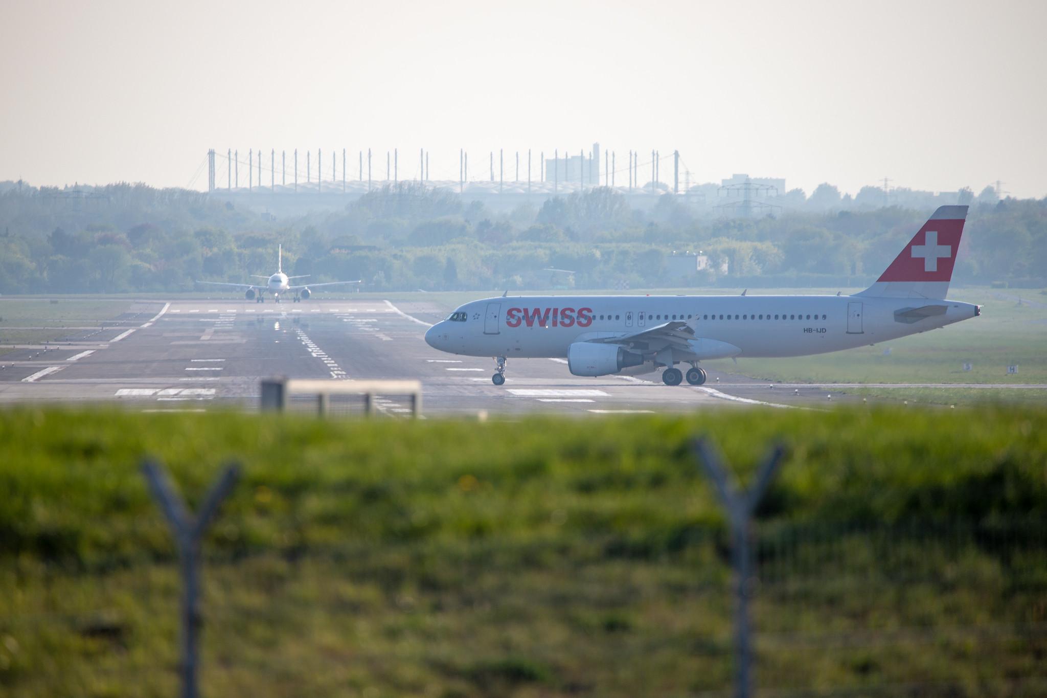 Hamburg Airport: Swiss (LX / SWR) |  Airbus A320-214 A320 | HB-IJD | MSN 0553