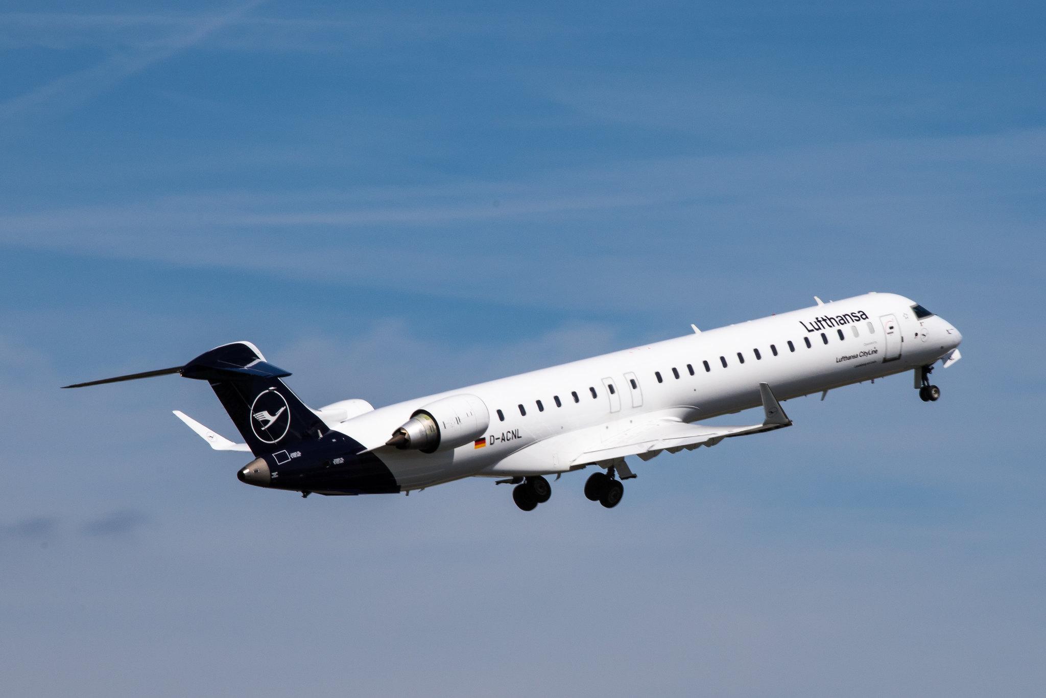 Frankfurt Airport: Lufthansa (LH / DLH) | Operator: Lufthansa CityLine |  Mitsubishi CRJ-900LR CRJ9 | D-ACNL | MSN 15252