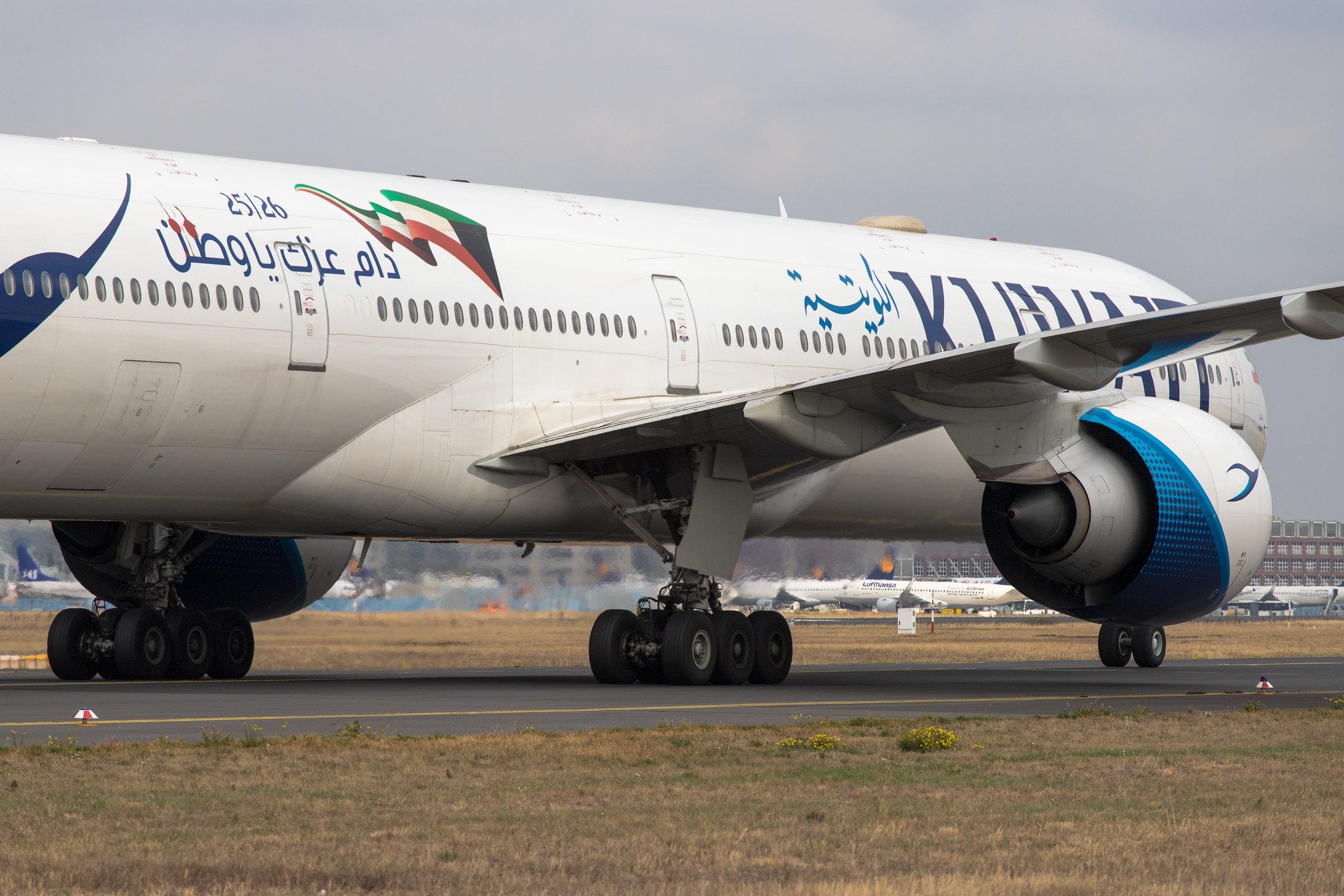 Frankfurt Airport: Kuwait Airways (KU / KAC) |  Boeing 777-369(ER) B77W | 9K-AOI | MSN 62566