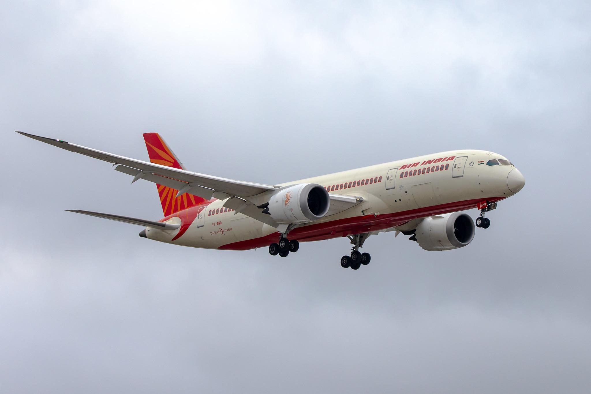 London Heathrow Airport: Air India (AI / AIC) |  Boeing 787-8 Dreamliner B788 | VT-ANO | MSN 36286