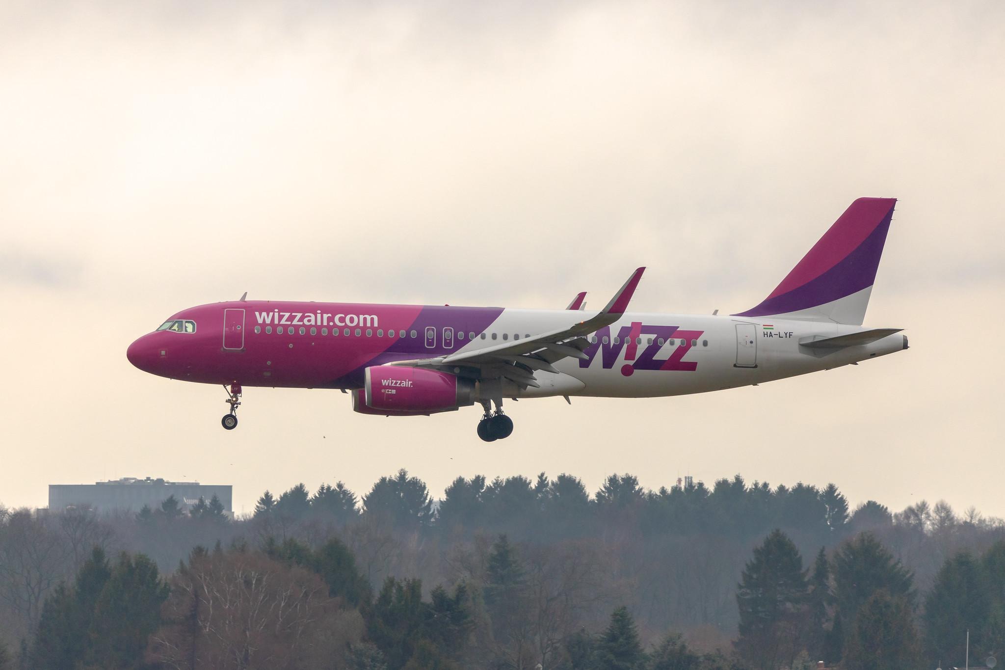 Hamburg Airport: Wizz Air (W6 / WZZ) |  Airbus A320-232 A320 | HA-LYF | MSN 6195