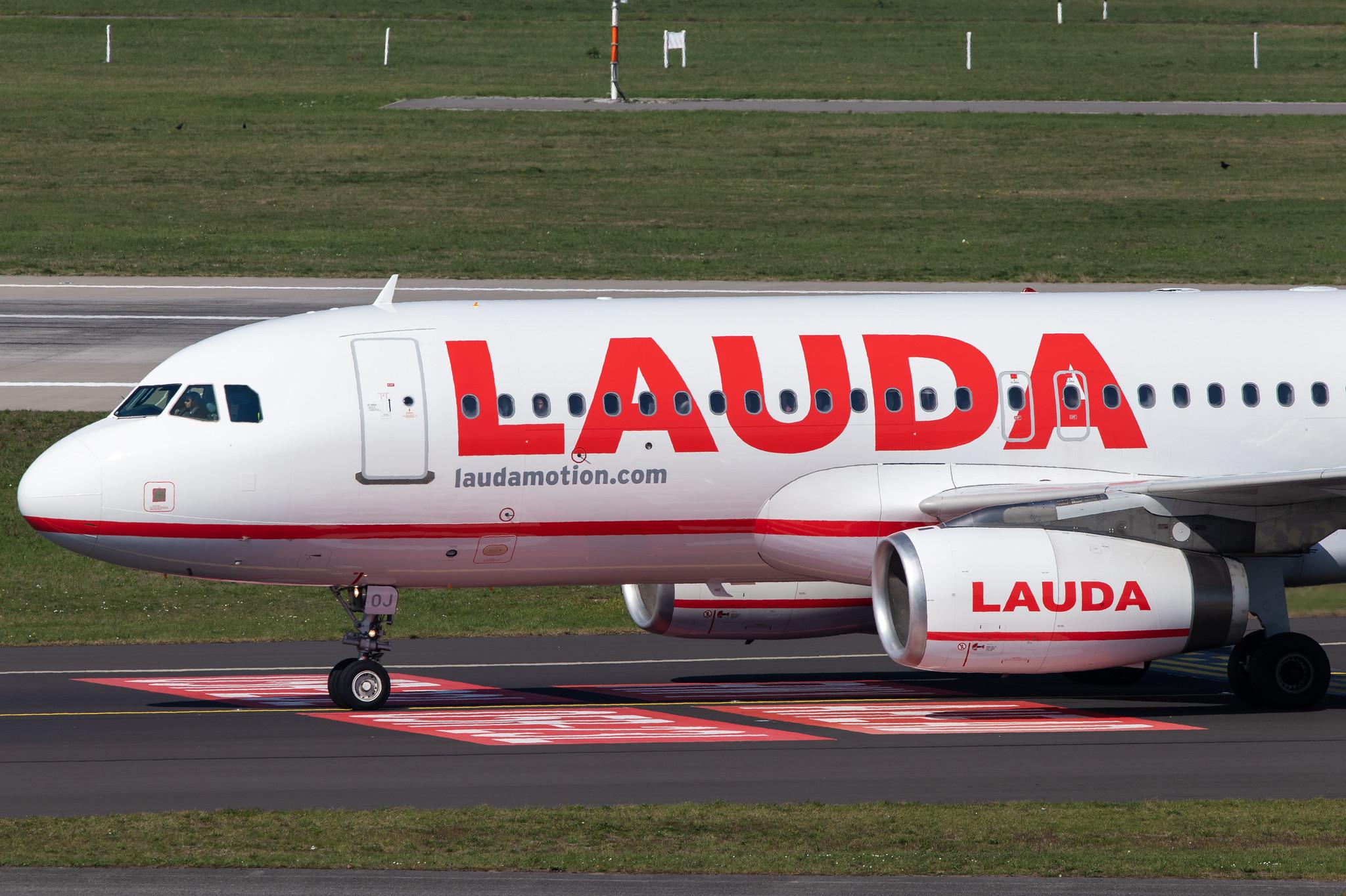 Düsseldorf Airport: Laudamotion (OE / LDM) |  Airbus A320-232 A320 | OE-LOJ | MSN 2288