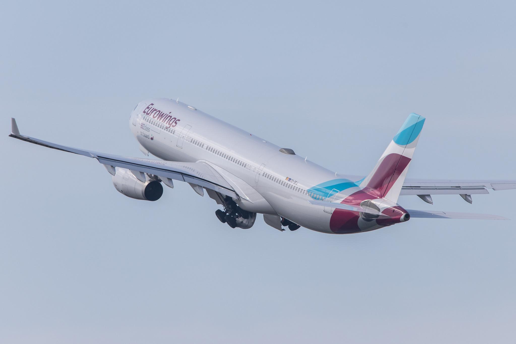 Düsseldorf Airport: Eurowings (EW / EWG) | Operator: Brussels Airlines |  Airbus A330-343 A333 | OO-SFJ | MSN 0701