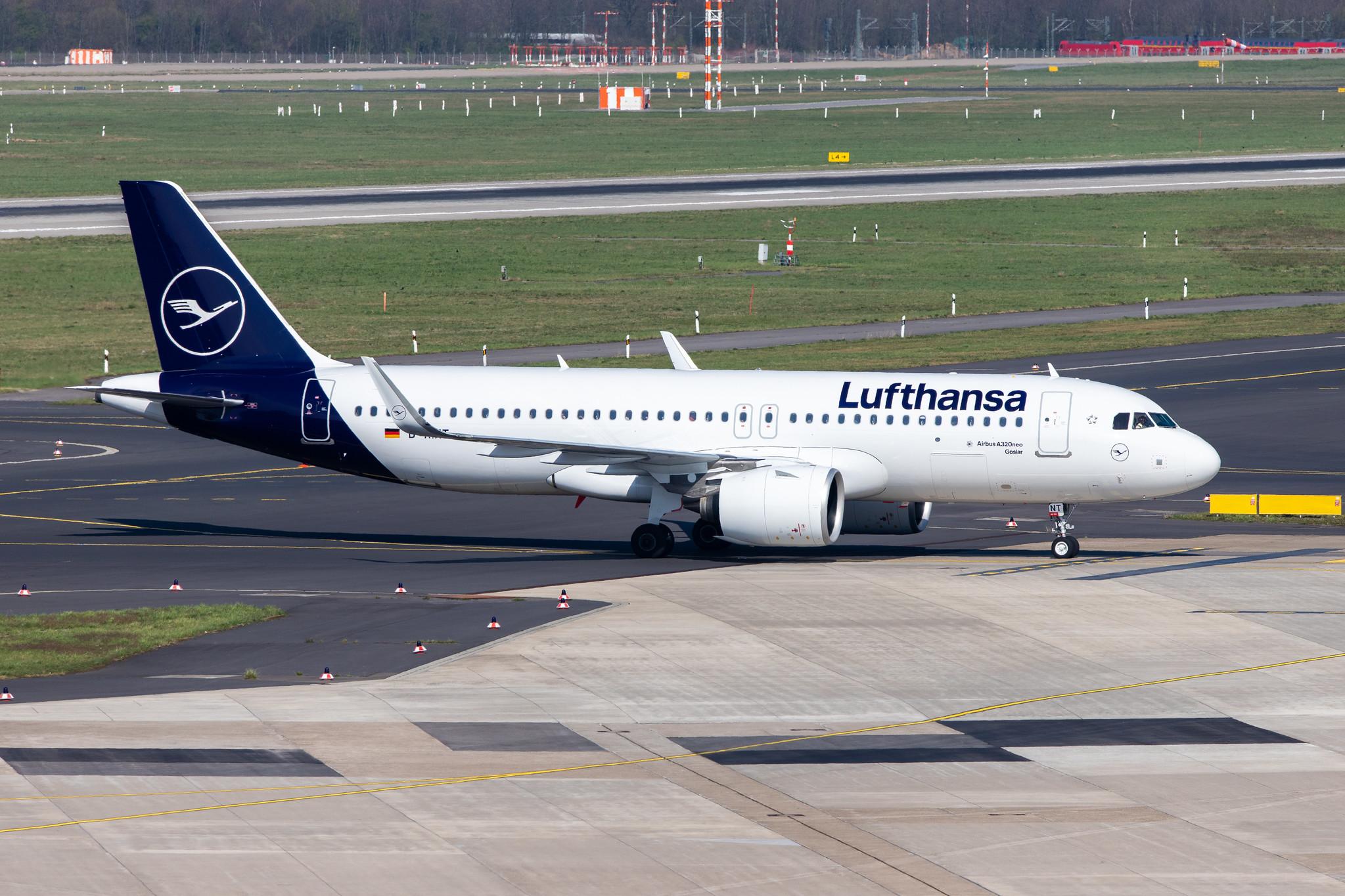 Düsseldorf Airport: Lufthansa (LH / DLH) |  Airbus A320-271N A20N | D-AINT | MSN 8708