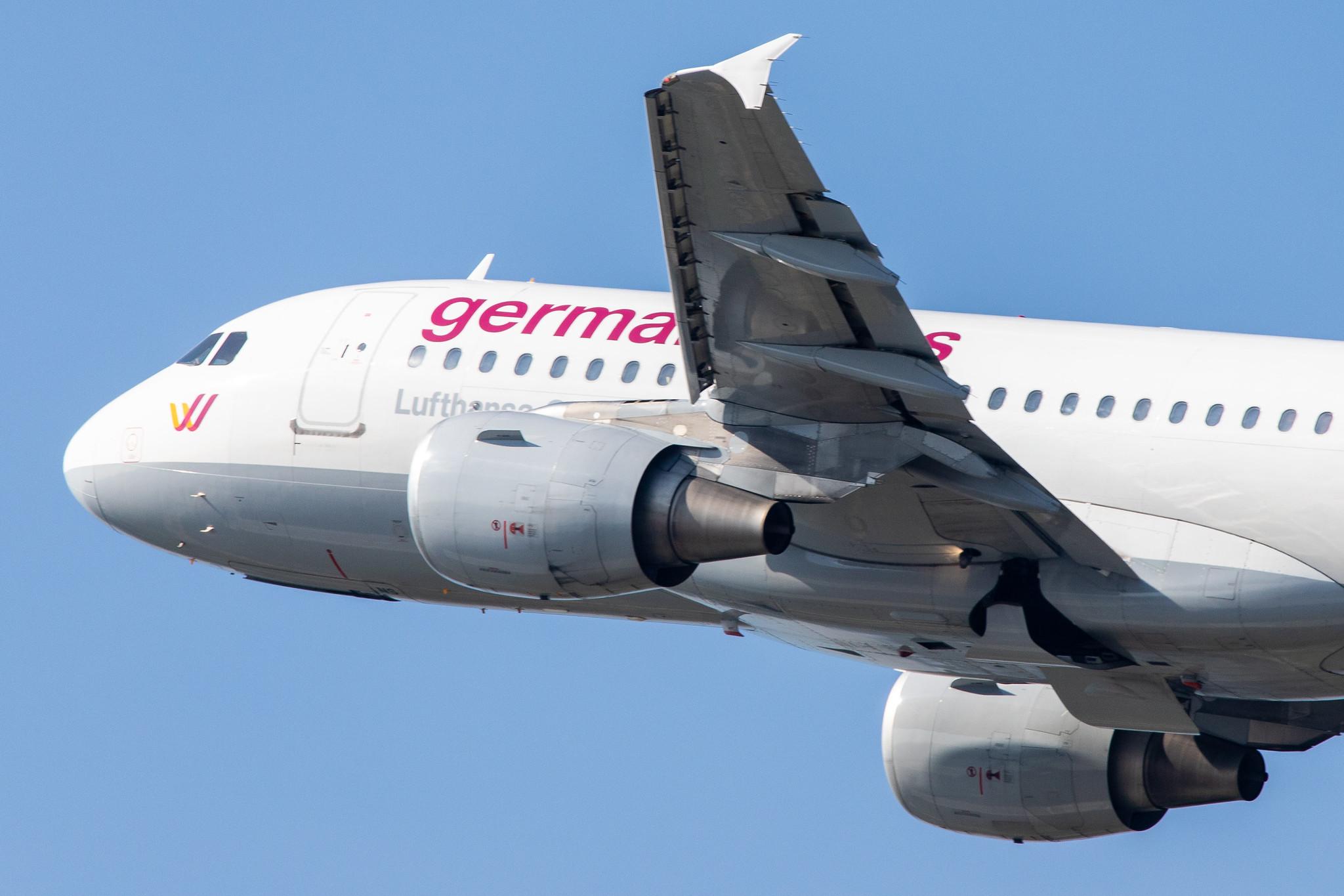 Düsseldorf Airport: Germanwings (4U / GWI) |  Airbus A319-112 A319 | D-AKNS | MSN 1277