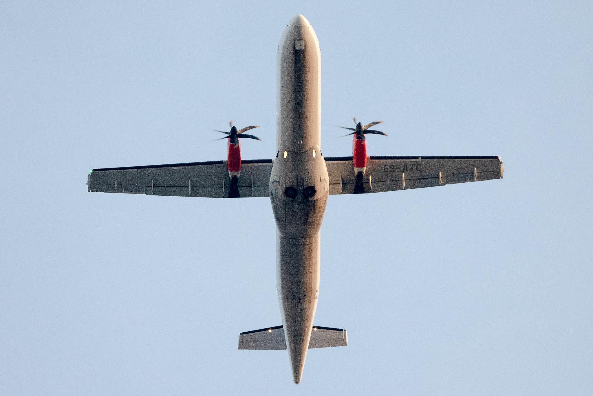 Hamburg Airport: SAS (SK / SAS) | Operator: Xfly |  ATR 72-600 AT76 | ES-ATC | MSN 1164