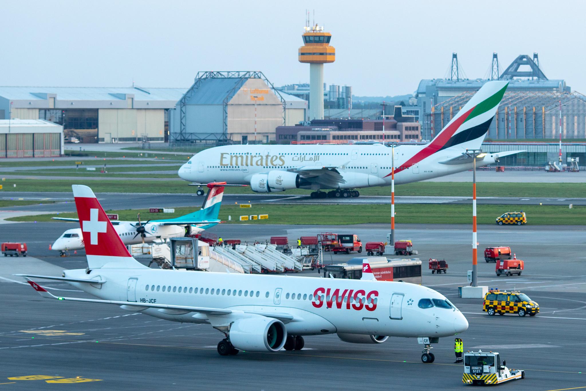 Hamburg Airport: Emirates (EK / UAE) |  Airbus A380-842 A388 | A6-EUM | MSN 225