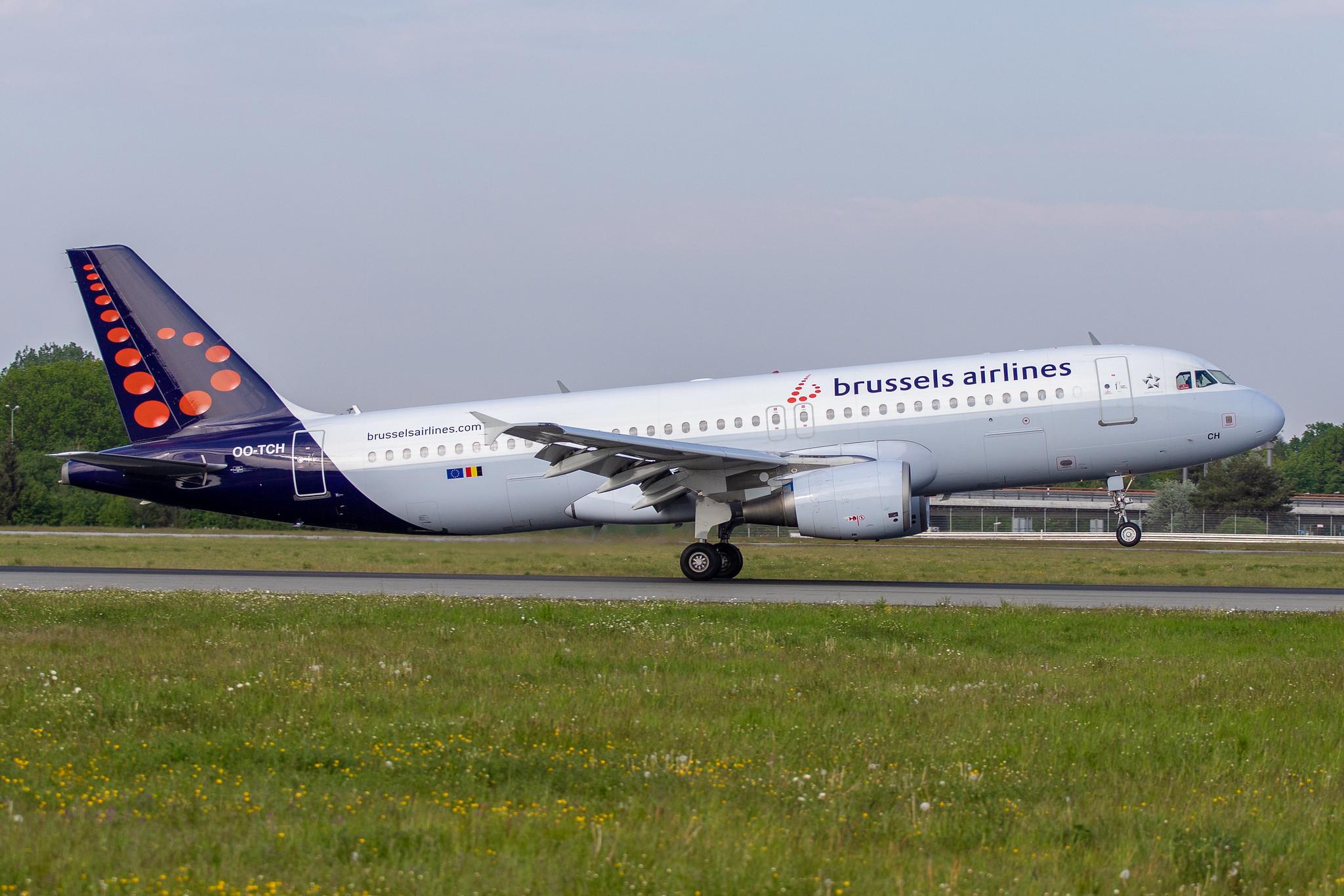 Hamburg Airport: Brussels Airlines (SN / BEL) |  Airbus A320-214 A320 | OO-TCH | MSN 1929