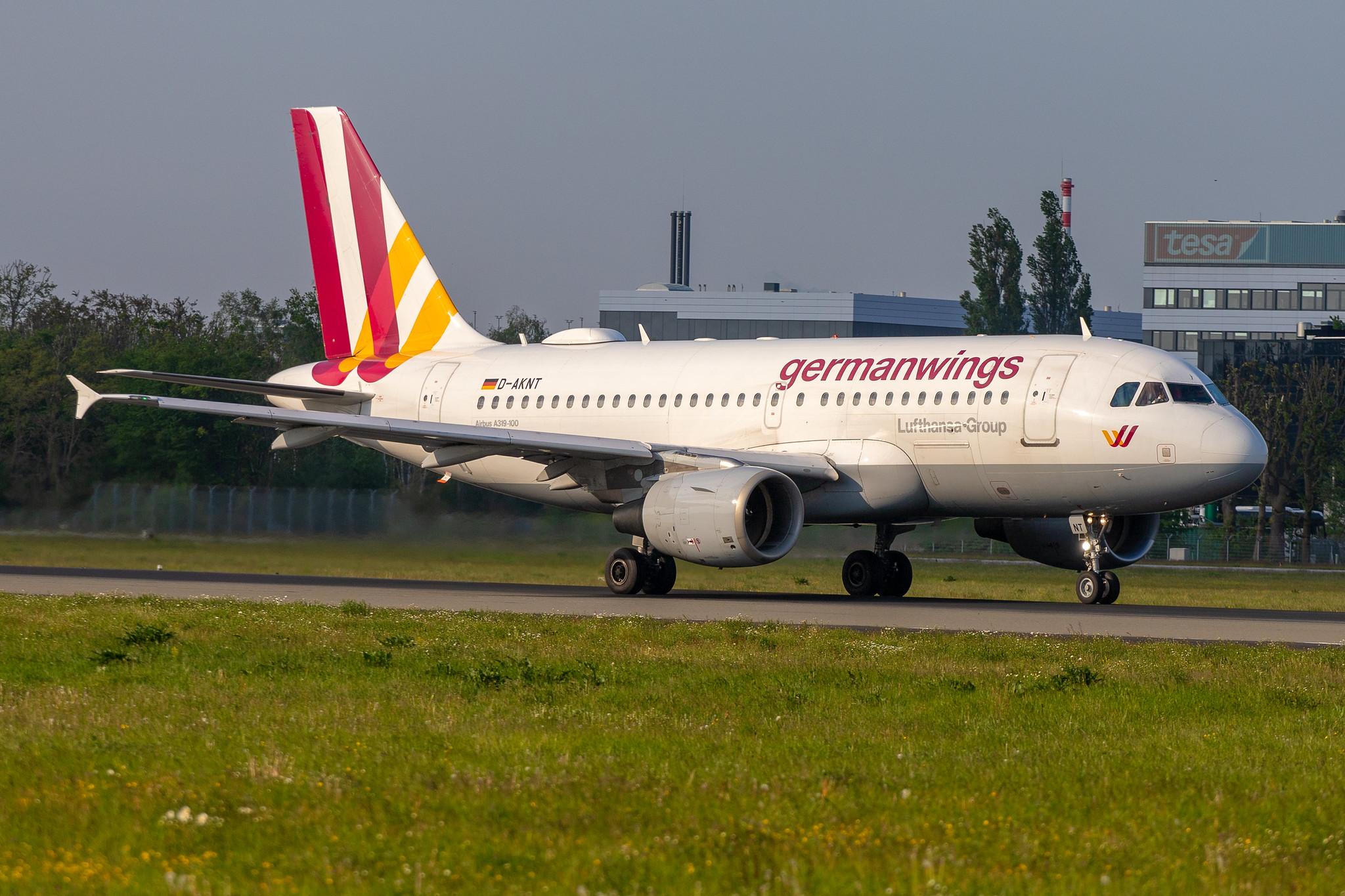Hamburg Airport: Eurowings (EW / EWG) | Operator: Germanwings | Airbus A319-112 A319 | D-AKNT | MSN 2607