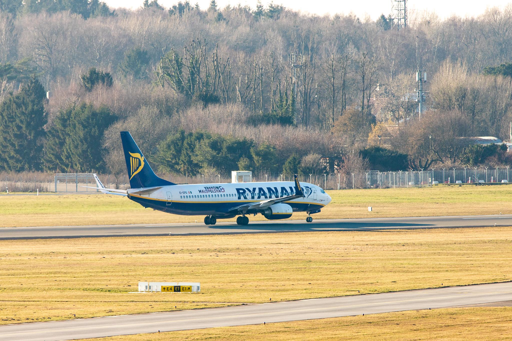 Hamburg Airport: Ryanair (FR / RYR) |  Boeing 737-8AS B738 | EI-EPD | MSN 40310