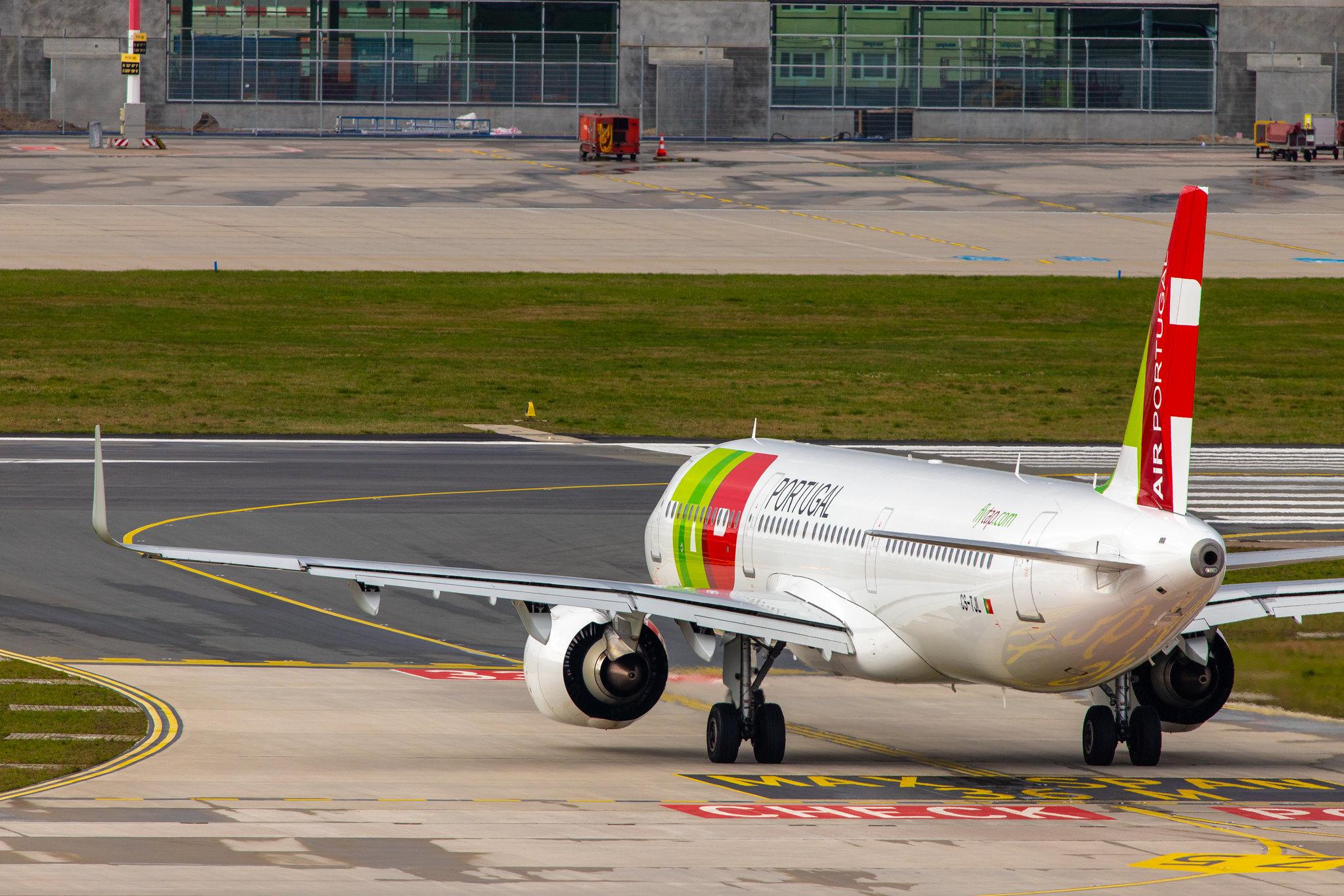 Hamburg Airport: TAP Air Portugal (TP / TAP) |  Airbus A321-251N A21N | CS-TJL | MSN 8591