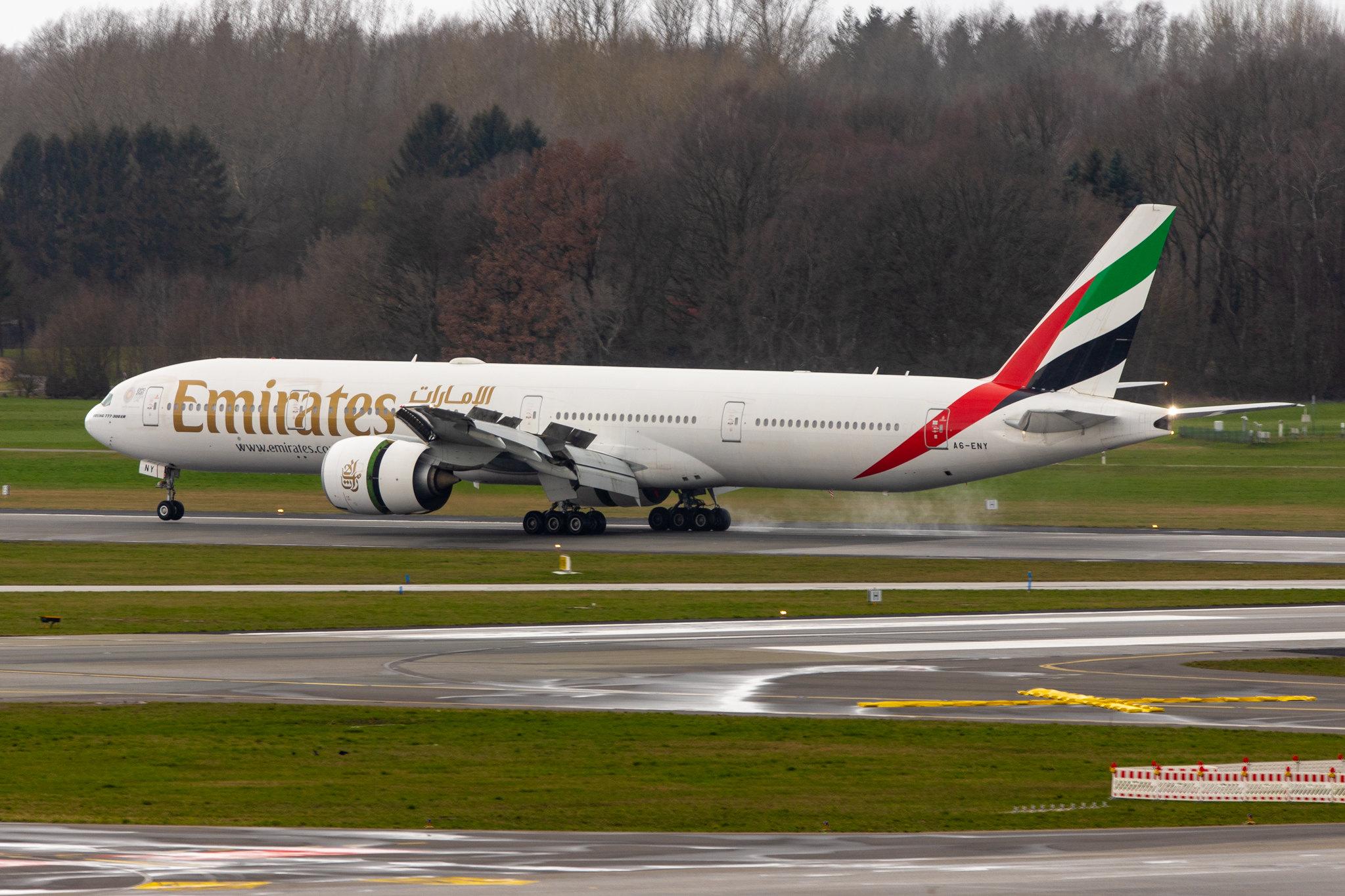 Hamburg Airport: Emirates (EK / UAE) |  Boeing 777-31H(ER) B77W | A6-ENY | MSN 42122