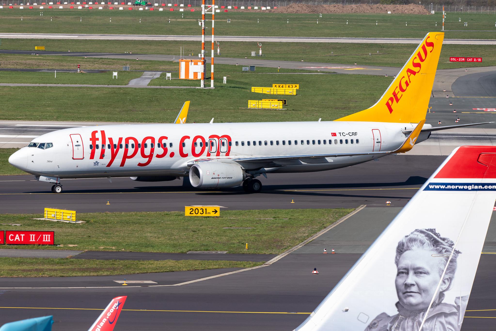 Düsseldorf Airport: Pegasus Airlines (PC / PGT) |  Boeing 737-82R B738 | TC-CRF | MSN 63704