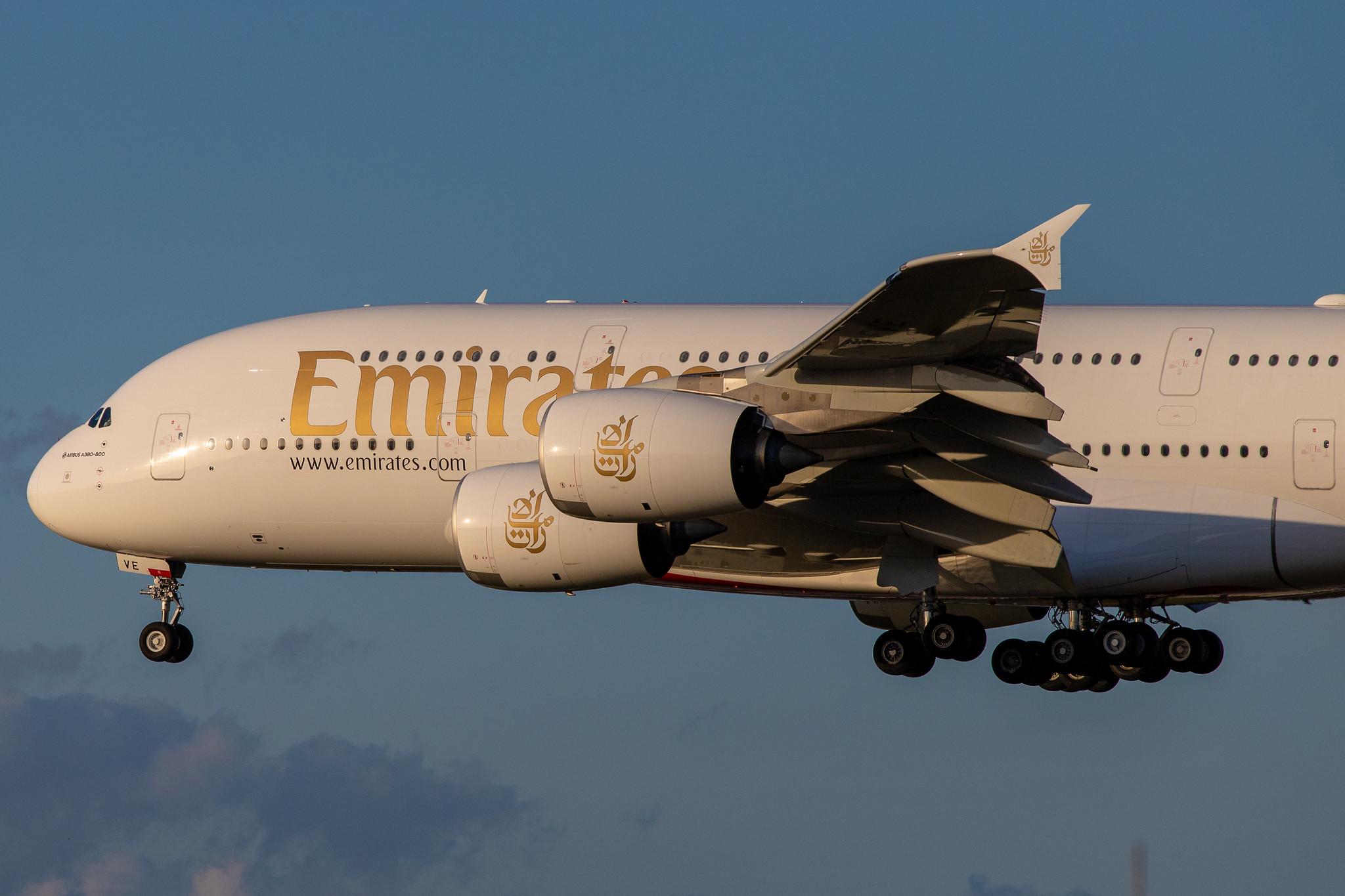 Hamburg Airport: Emirates (EK / UAE) |  Airbus A380-842 A388 | A6-EVE | MSN 250