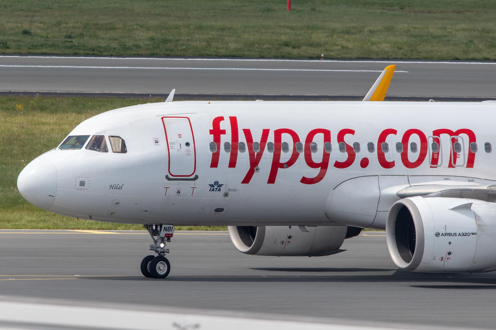 Hamburg Airport: Pegasus (PC / PGT) | Operator: Pegasus Airlines |  Airbus A320-251N A20N | TC-NBI | MSN 7429