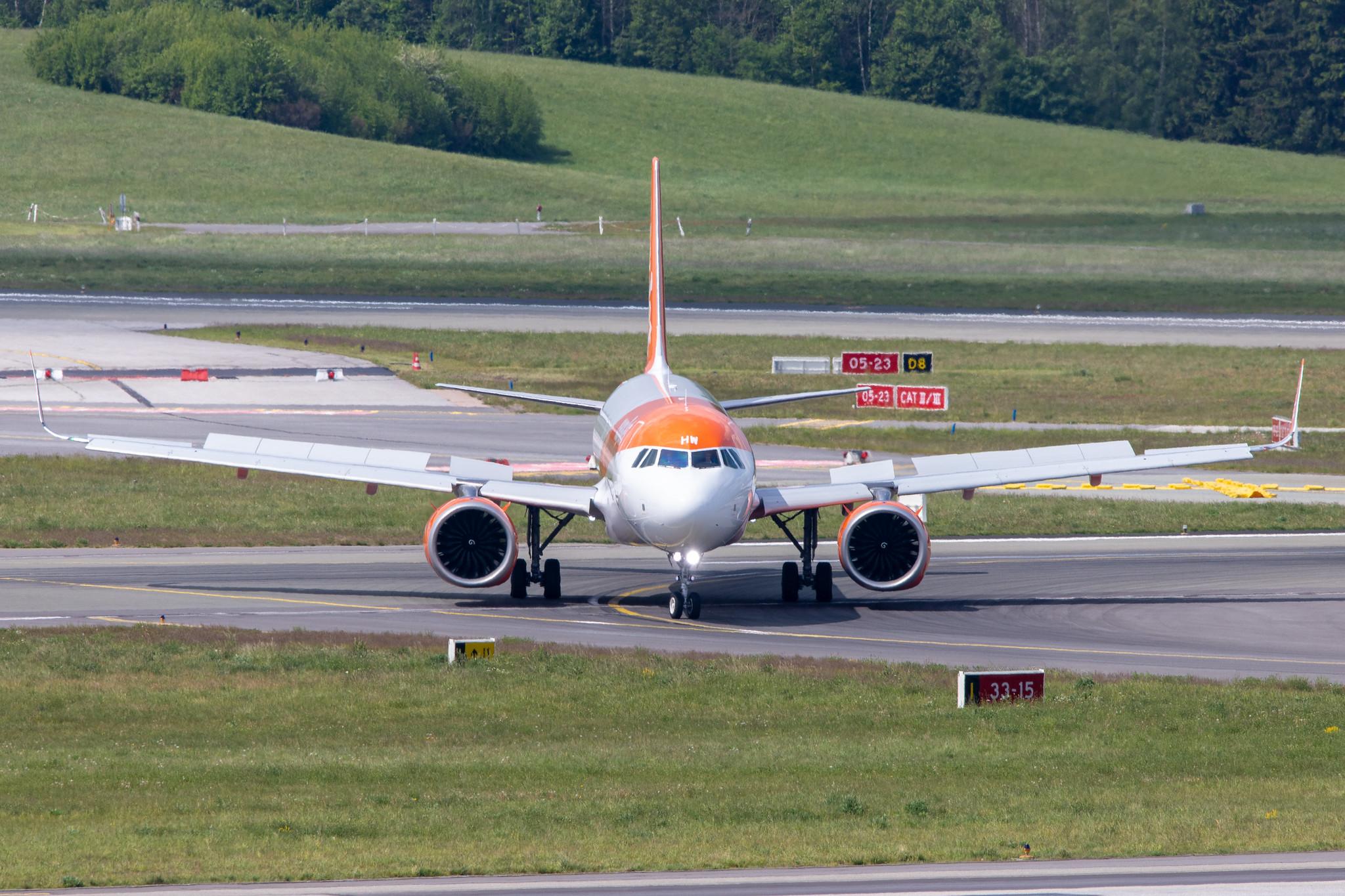 Hamburg Airport: easyJet (U2 / EZY) |  Airbus A320-251N A20N | G-UZHW | MSN 8759