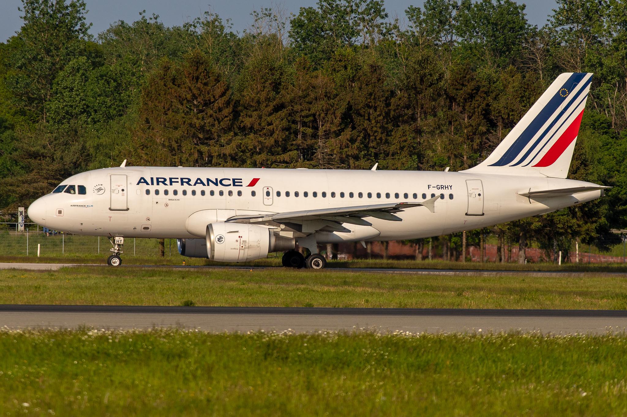 Hamburg Airport: Air France (AF / AFR) |  Airbus A319-111 A319 | F-GRHY | MSN 1616