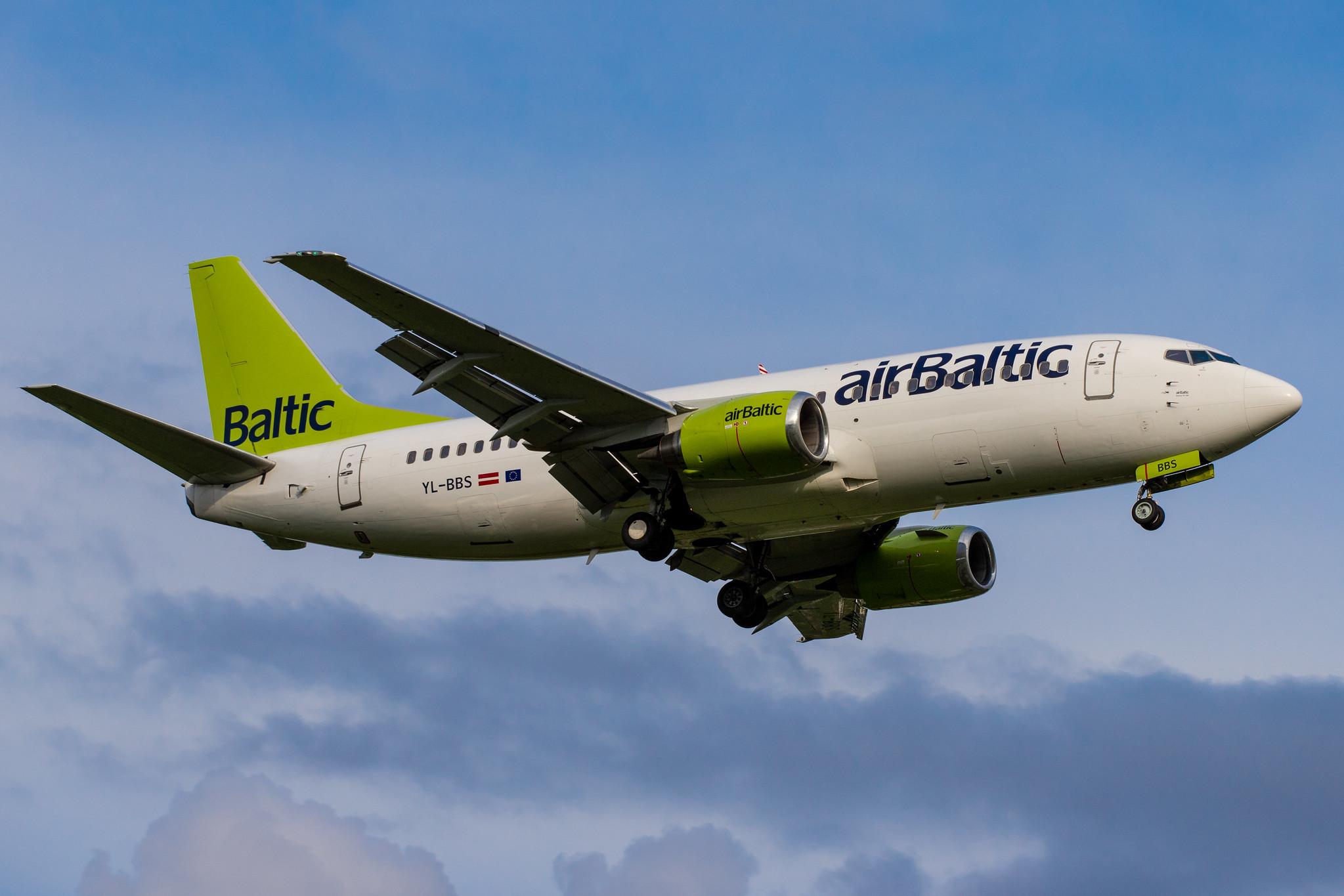 Hamburg Airport: Air Baltic (BT / BTI) |  Boeing 737-31S B733 | YL-BBS | MSN 29267