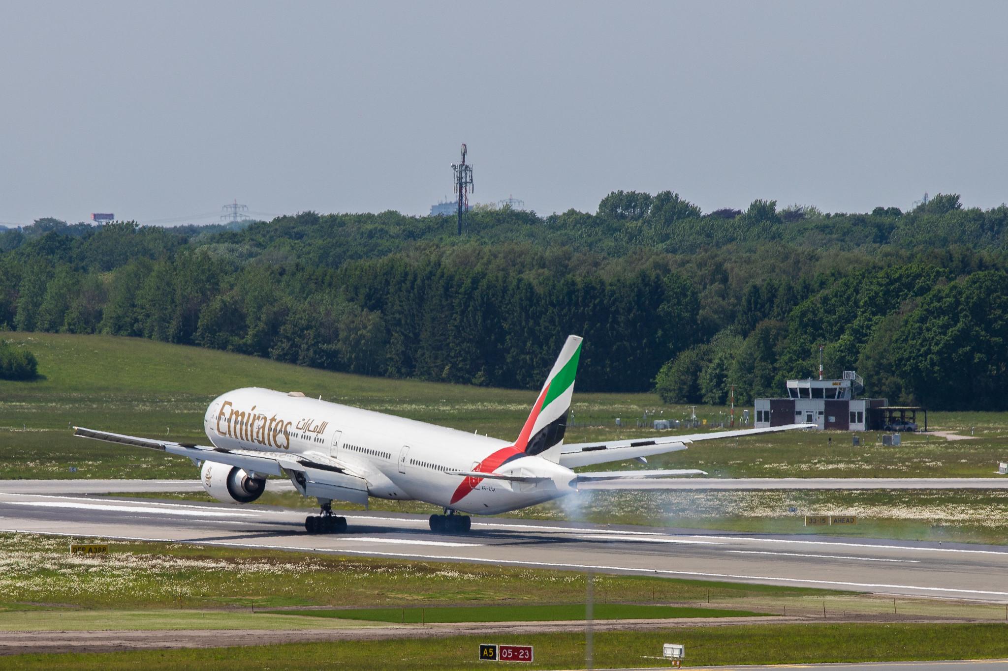Hamburg Airport: Emirates (EK / UAE) |  Boeing 777-31H(ER) B77W | A6-EQI | MSN 42354
