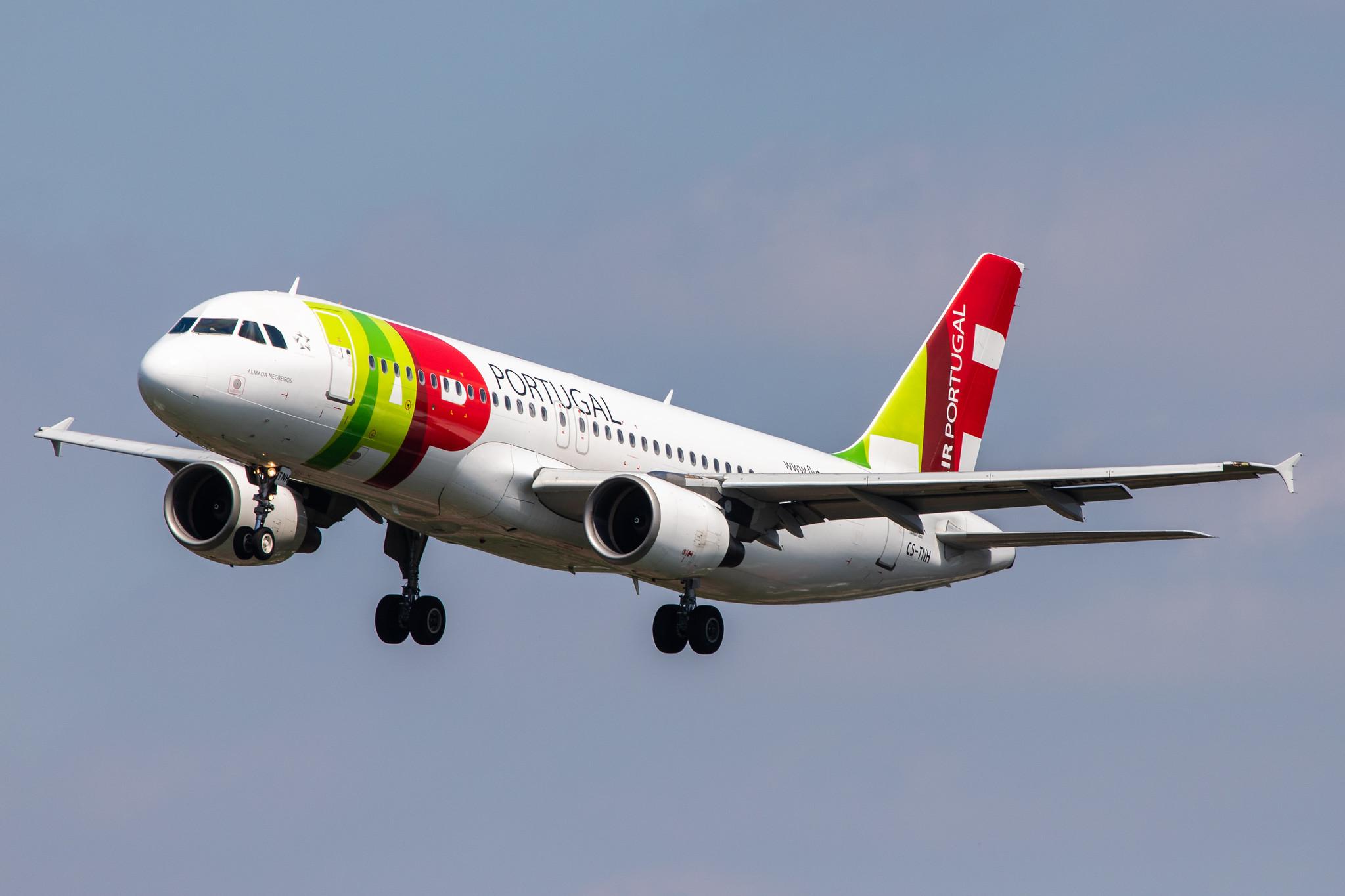 Hamburg Airport: TAP Air Portugal (TP / TAP) |  Airbus A320-214 A320 | CS-TNH | MSN 0960