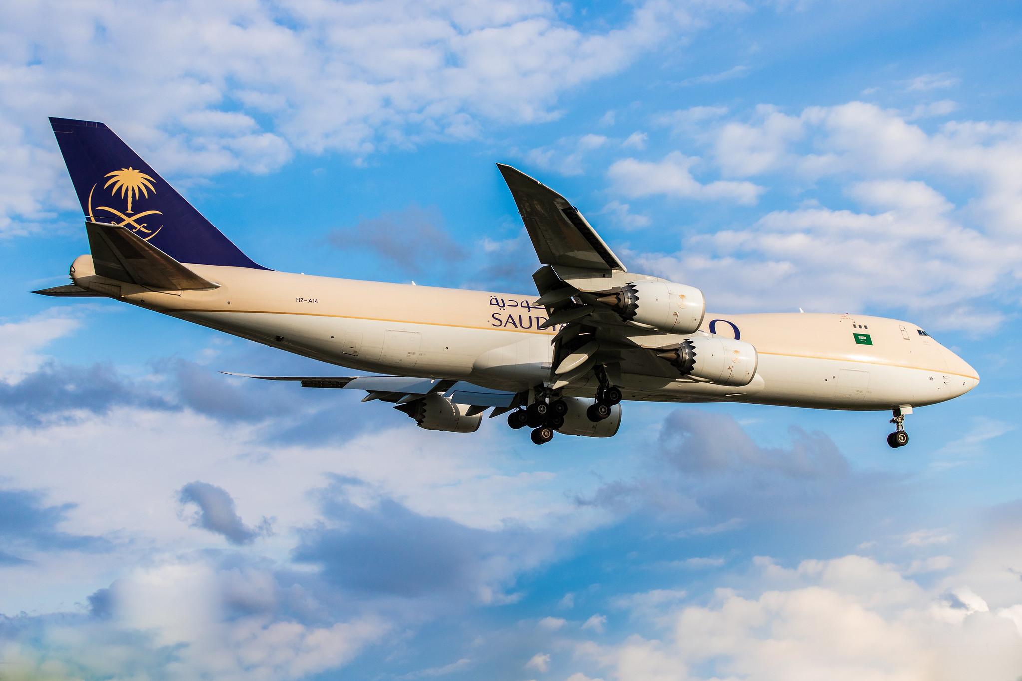 Hamburg Airport: Saudia Cargo (SV / SVA) | Operator: Saudia |  Boeing 747-87U(F) B748 | HZ-AI4 | MSN 37563