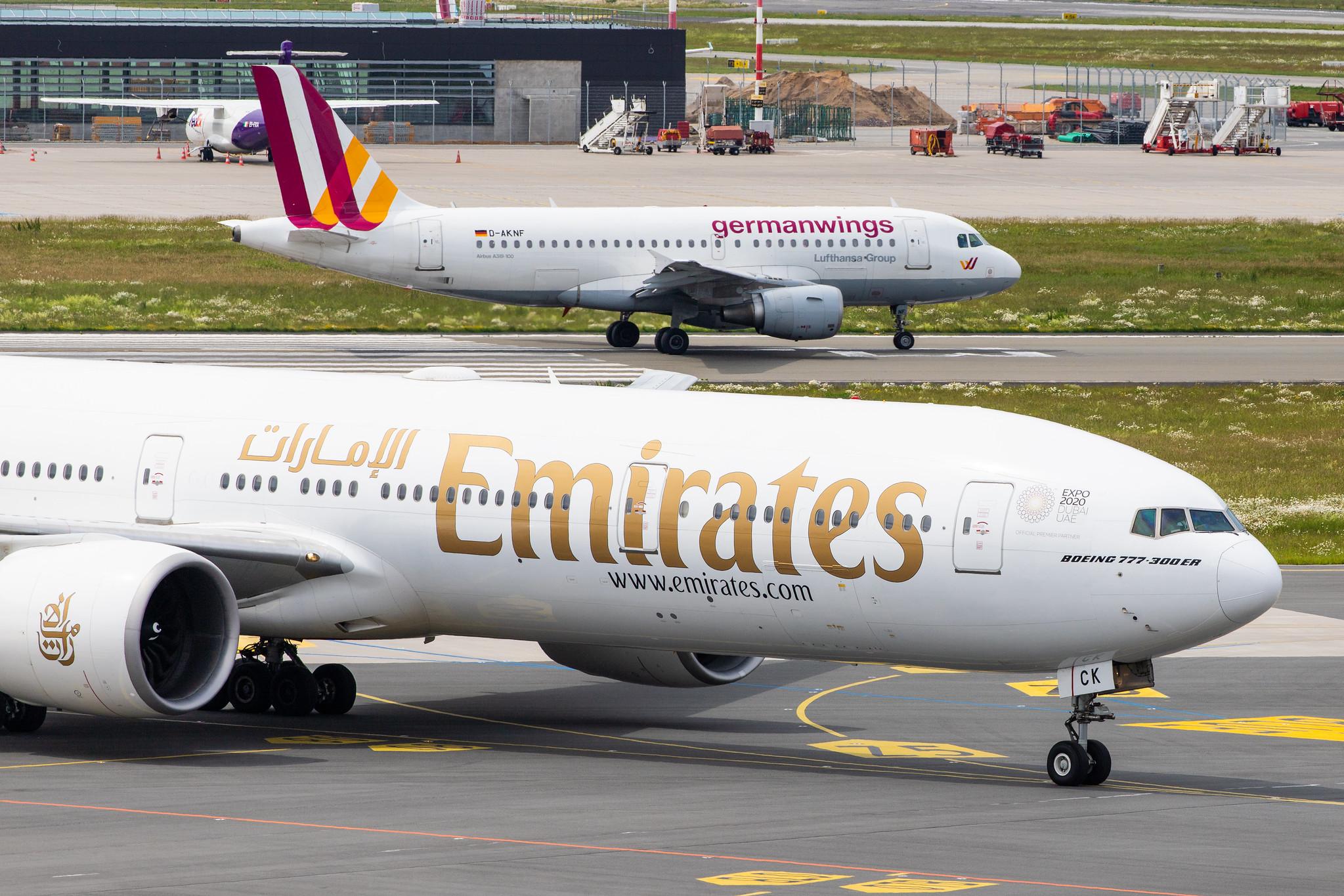 Hamburg Airport: Emirates (EK / UAE) |  Boeing 777-31H(ER) B77W | A6-ECK | MSN 35584