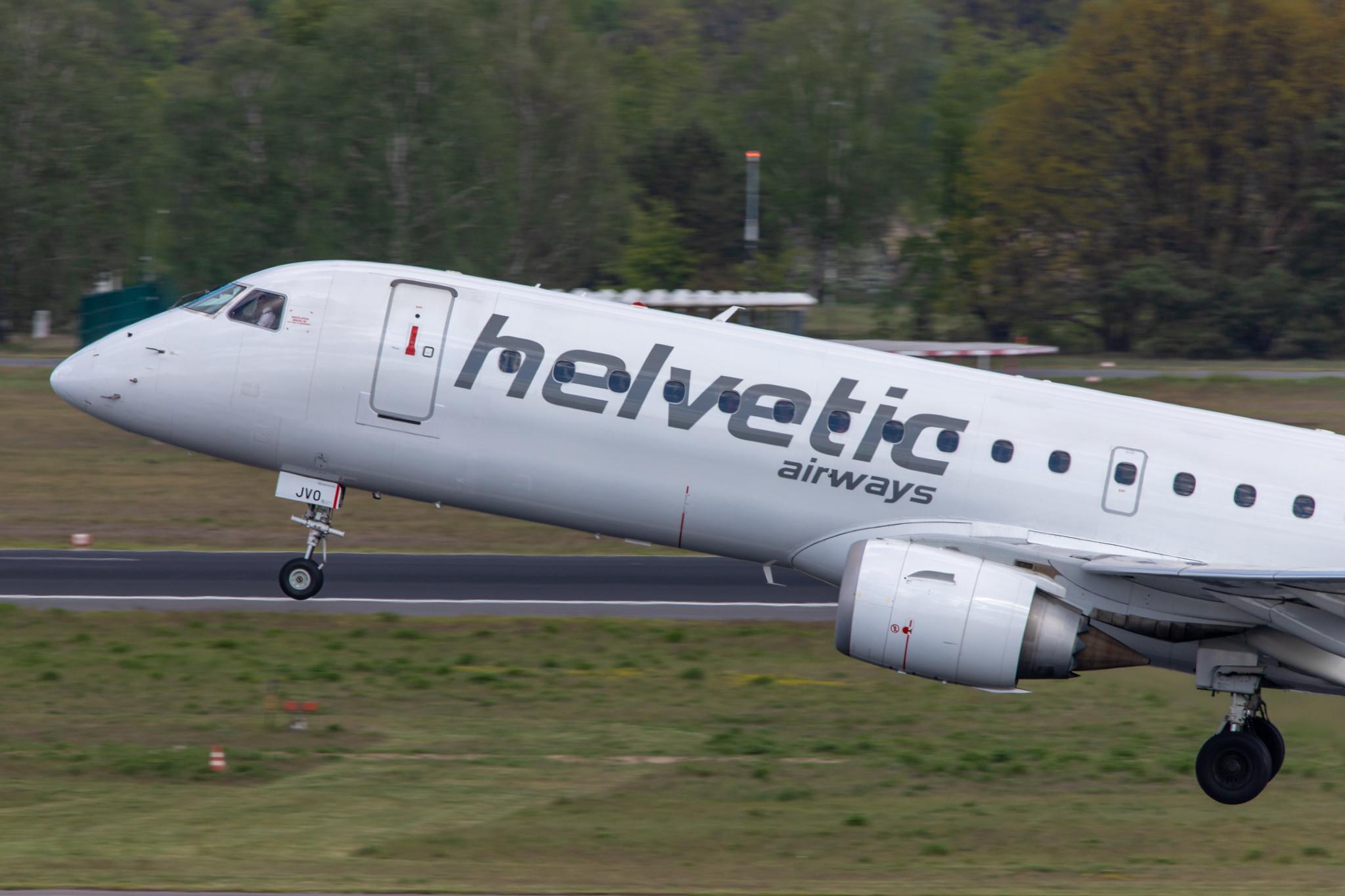 Flughafen Berlin Tegel (TXL): Helvetic Airways Embraer ERJ-190LR E190 HB-JVO MSN 19000294