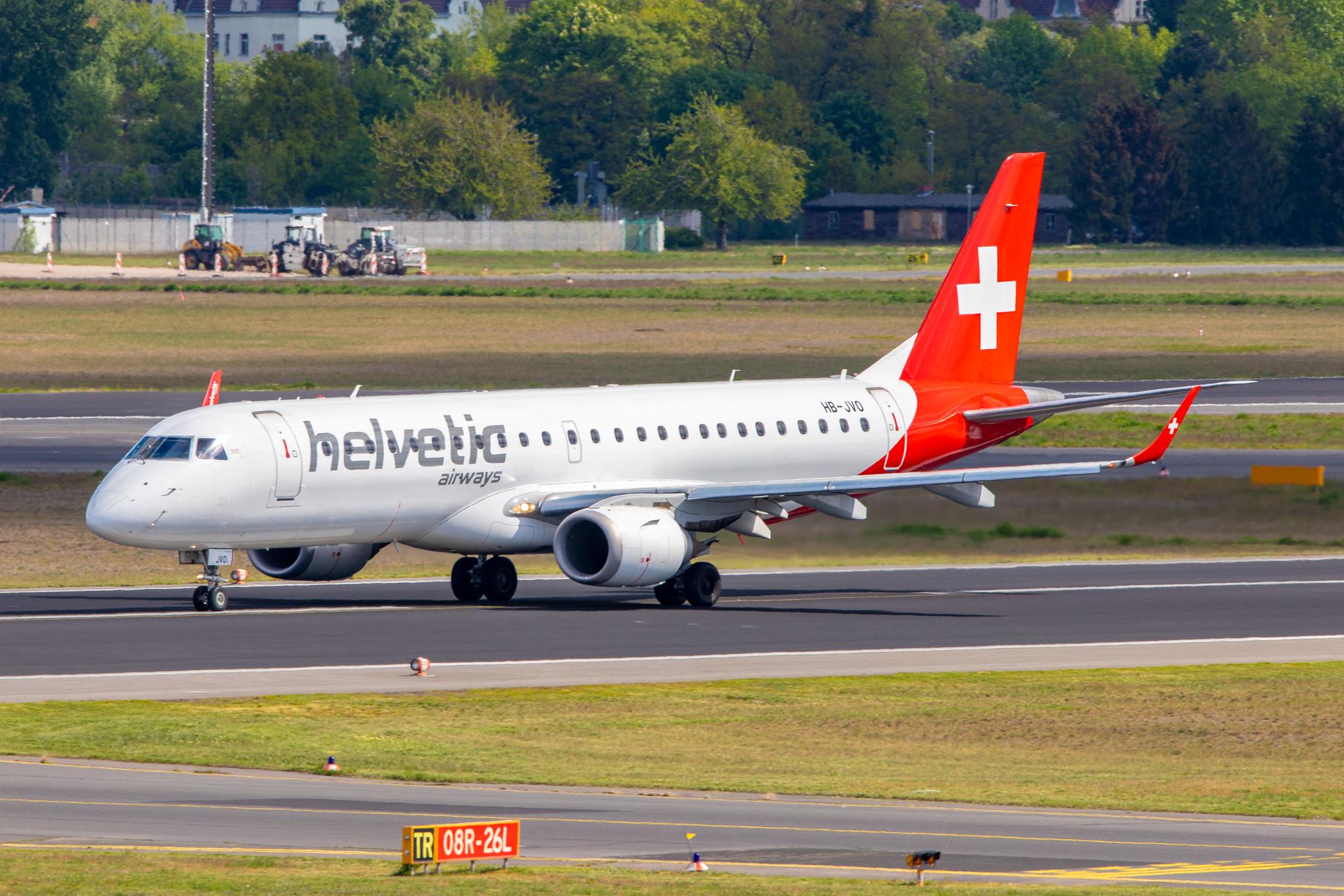 Flughafen Berlin Tegel (TXL): Helvetic Airways Embraer ERJ-190LR E190 HB-JVO MSN 19000294