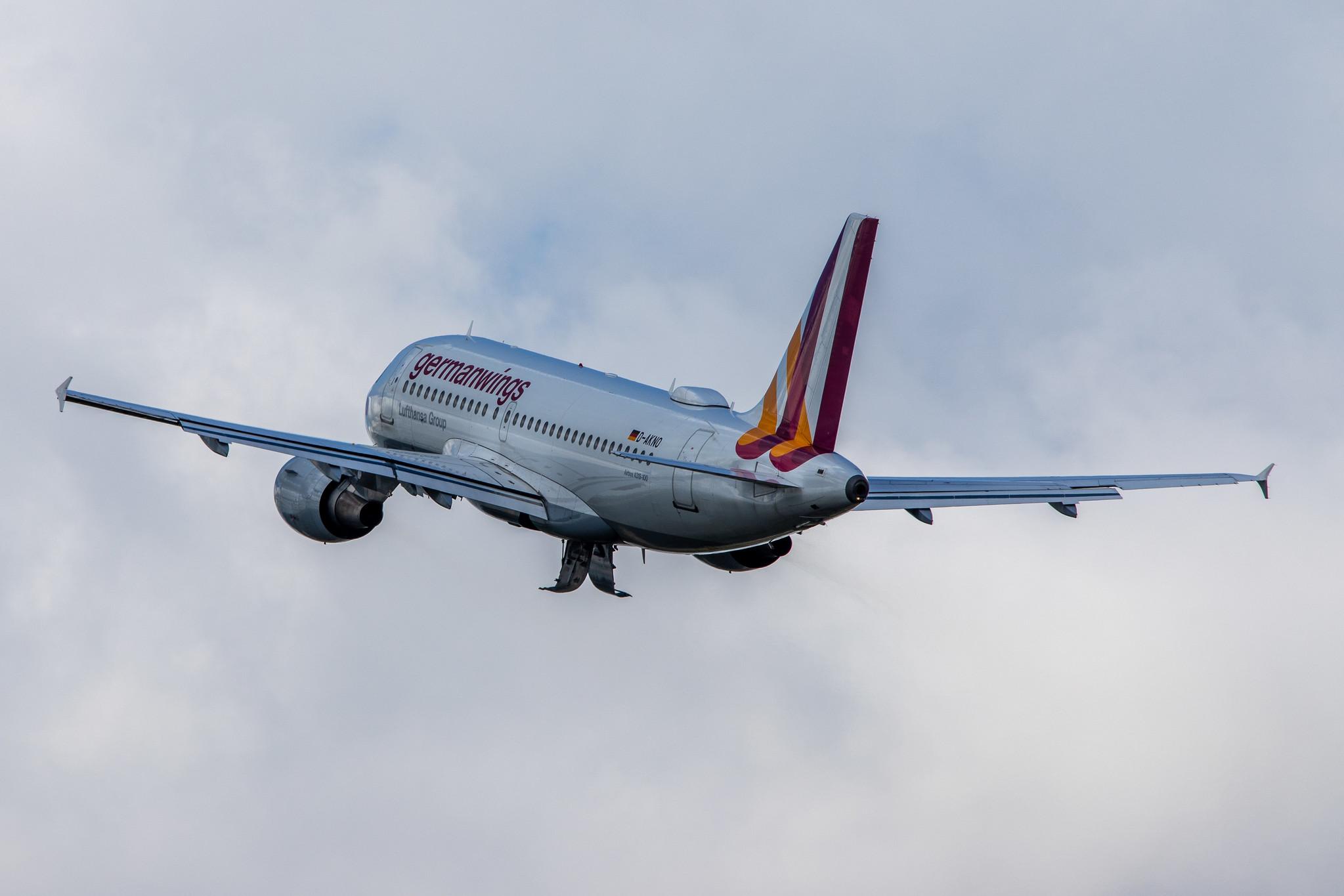 Flughafen Berlin Tegel (TXL): Eurowings (EW / EWG) | Operator: Germanwings |  Airbus A319-112 A319 | D-AKNO | MSN 1147