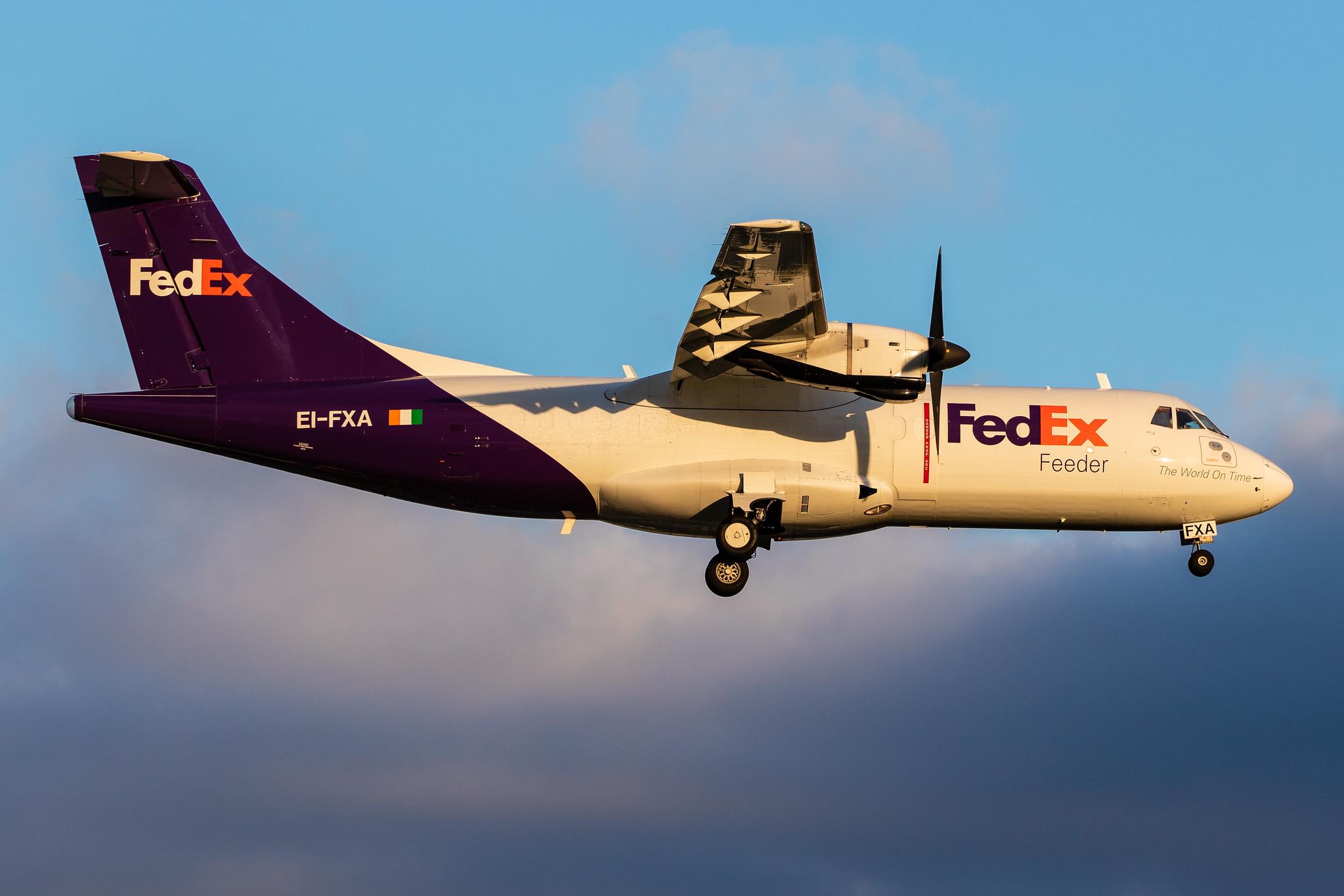 Hamburg Airport (HAM/EDDH): FedEx (FX / FDX) | Operator: ASL Airlines Ireland |  ATR 42-300(F) AT43 | EI-FXA | MSN 0282