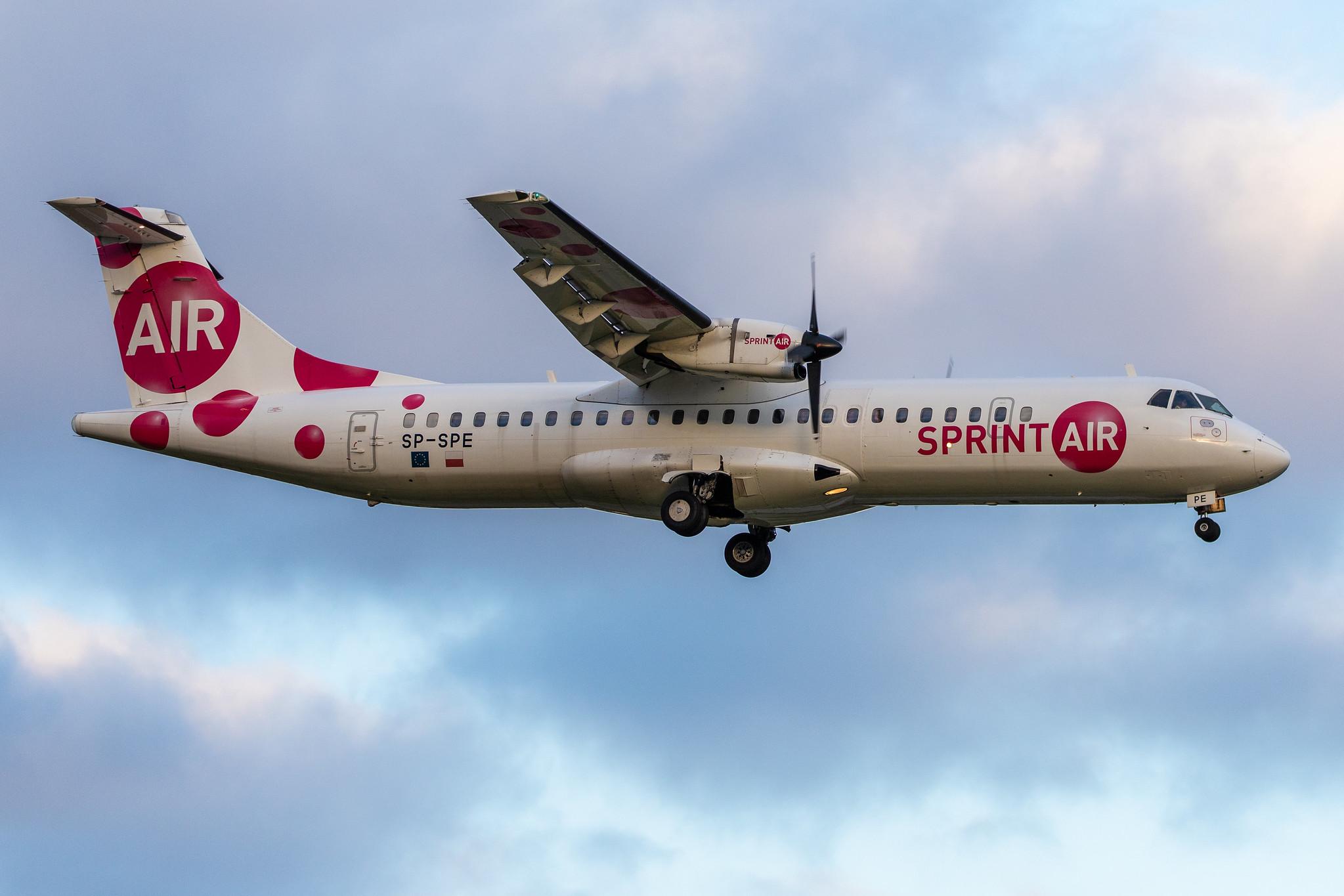 Hamburg Airport: Sprint Air (P8 / SRN) |  ATR 72-202 AT72 | SP-SPE | MSN 0441